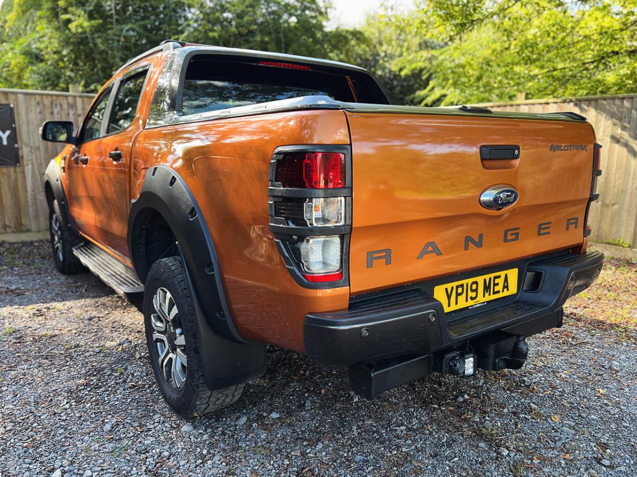 Ford Ranger 3.2 TDCi Wildtrak Pickup Double Cab 4dr Diesel Auto 4WD Euro 5 (200 ps)