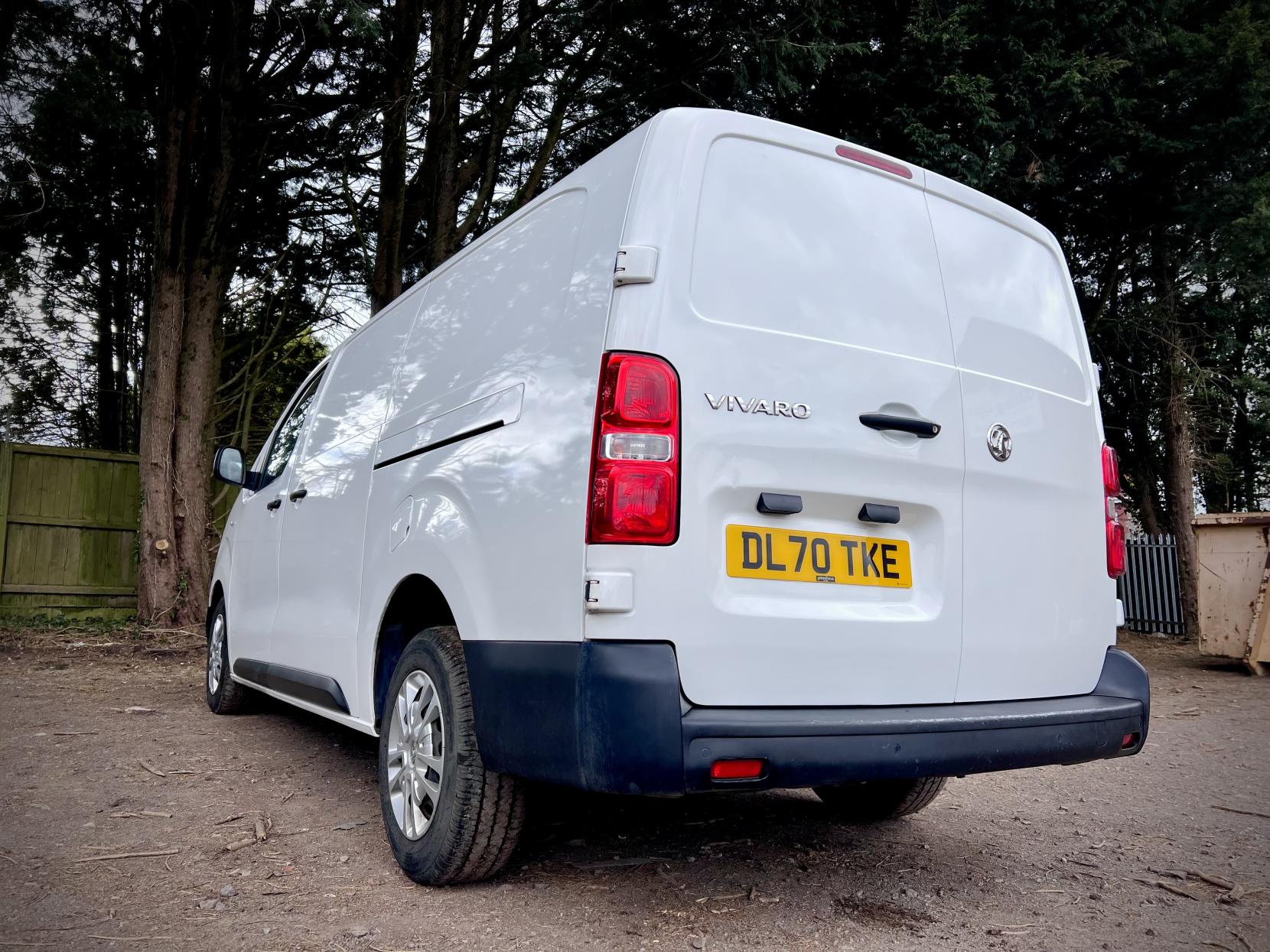 Vauxhall Vivaro 1.5 Turbo D 2900 Dynamic Panel Van 6dr Diesel Manual L2 H1 Euro 6 (s/s) (100 ps)
