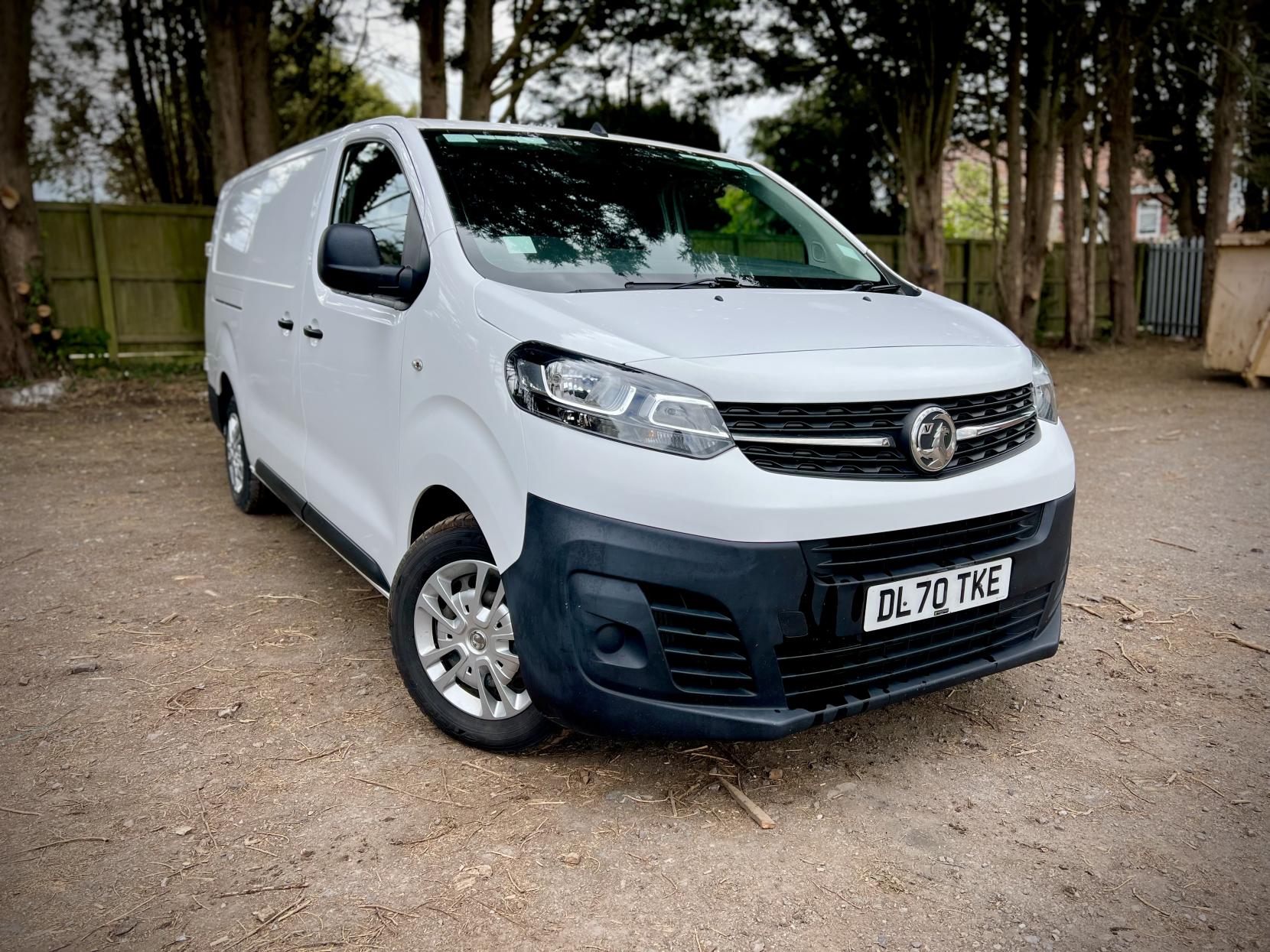 Vauxhall Vivaro 1.5 Turbo D 2900 Dynamic Panel Van 6dr Diesel Manual L2 H1 Euro 6 (s/s) (100 ps)