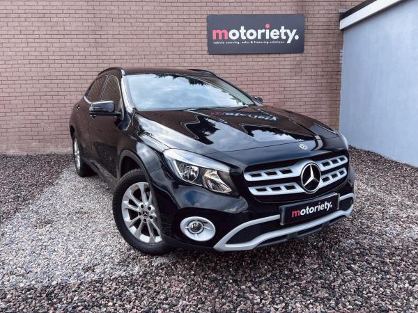 Mercedes-Benz GLA 2.1 GLA200d SE SUV 5dr Diesel 7G-DCT Euro 6 (s/s) (136 ps)
