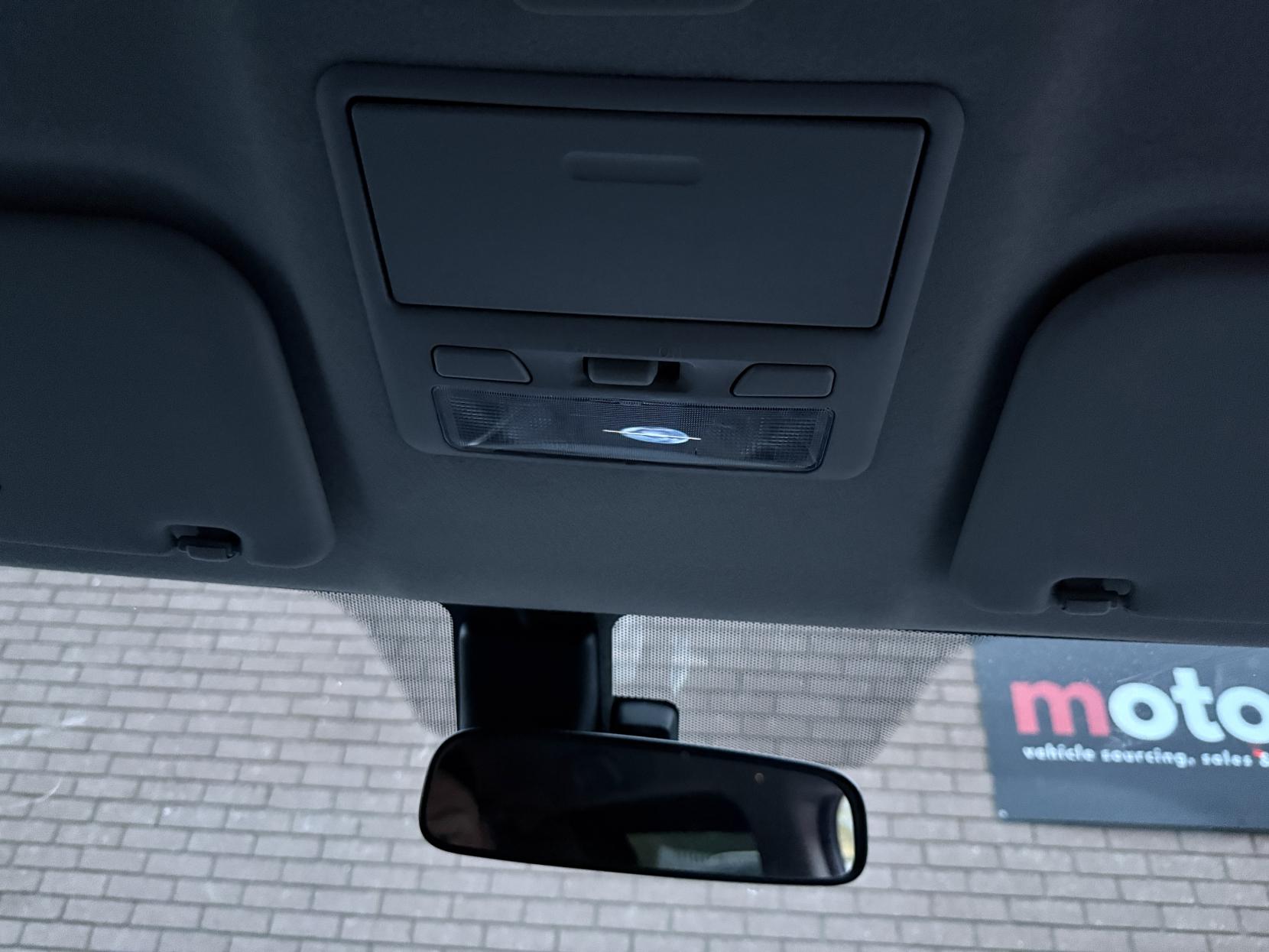 Mitsubishi L200 2.4 DI-D DC Barbarian Pickup Double Cab 4dr Diesel Manual 4WD Euro 6 (178 ps)