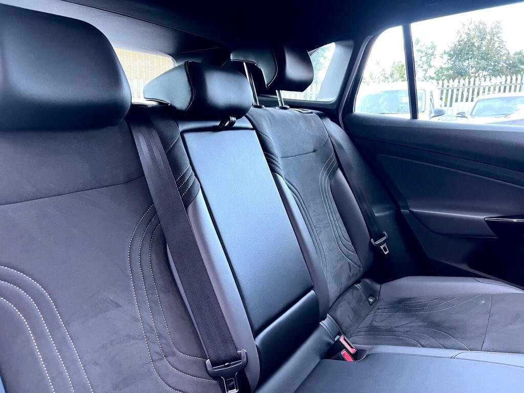 Volkswagen ID.4 Pro Performance 77kWh Life SUV 5dr Electric Auto (204 ps)