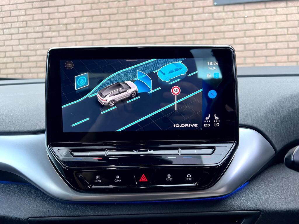 Volkswagen ID.4 Pro Performance 77kWh Life SUV 5dr Electric Auto (204 ps)