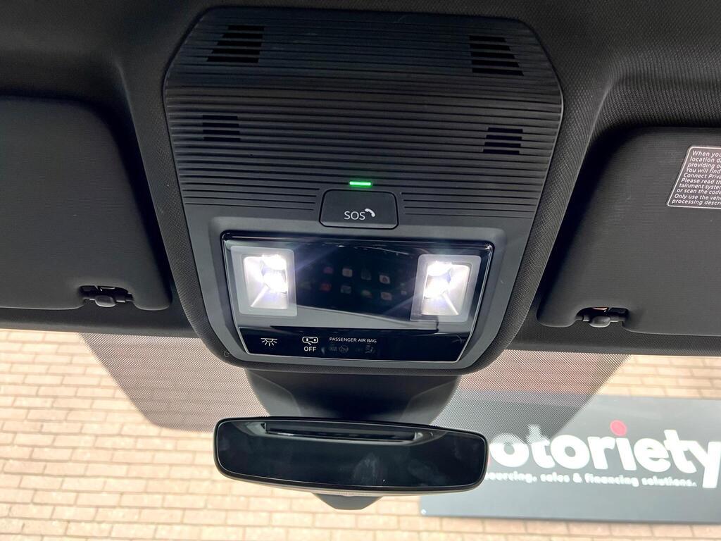 Volkswagen ID.4 Pro Performance 77kWh Life SUV 5dr Electric Auto (204 ps)