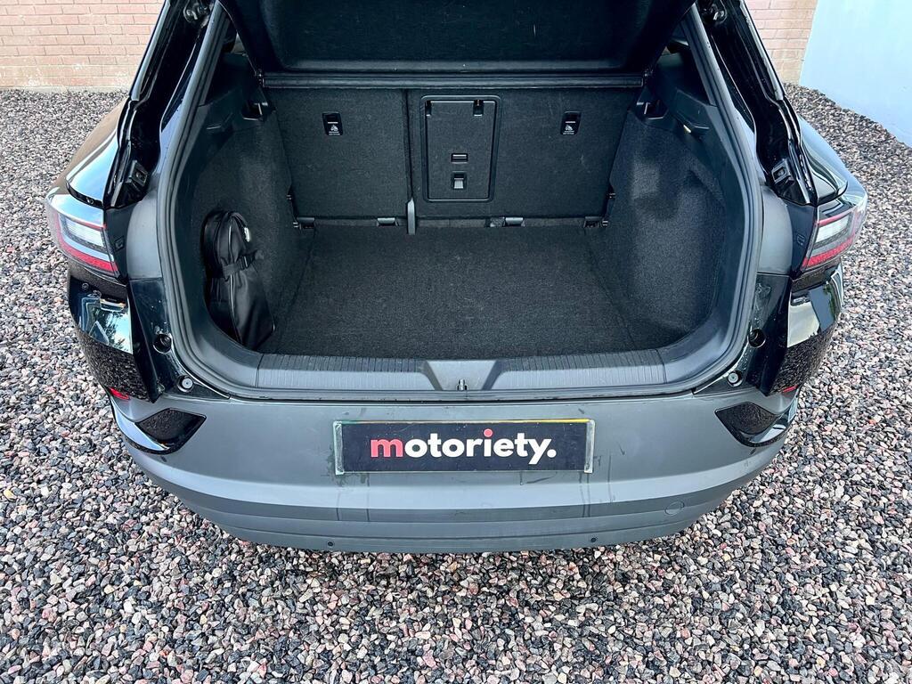 Volkswagen ID.4 Pro Performance 77kWh Life SUV 5dr Electric Auto (204 ps)