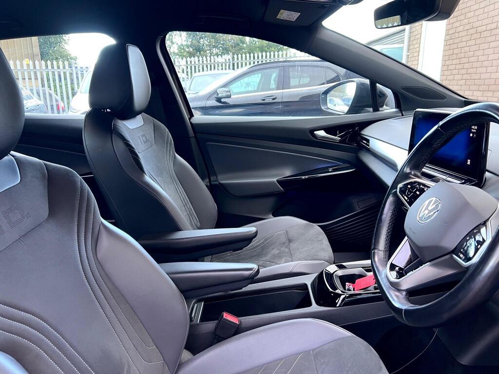 Volkswagen ID.4 Pro Performance 77kWh Life SUV 5dr Electric Auto (204 ps)