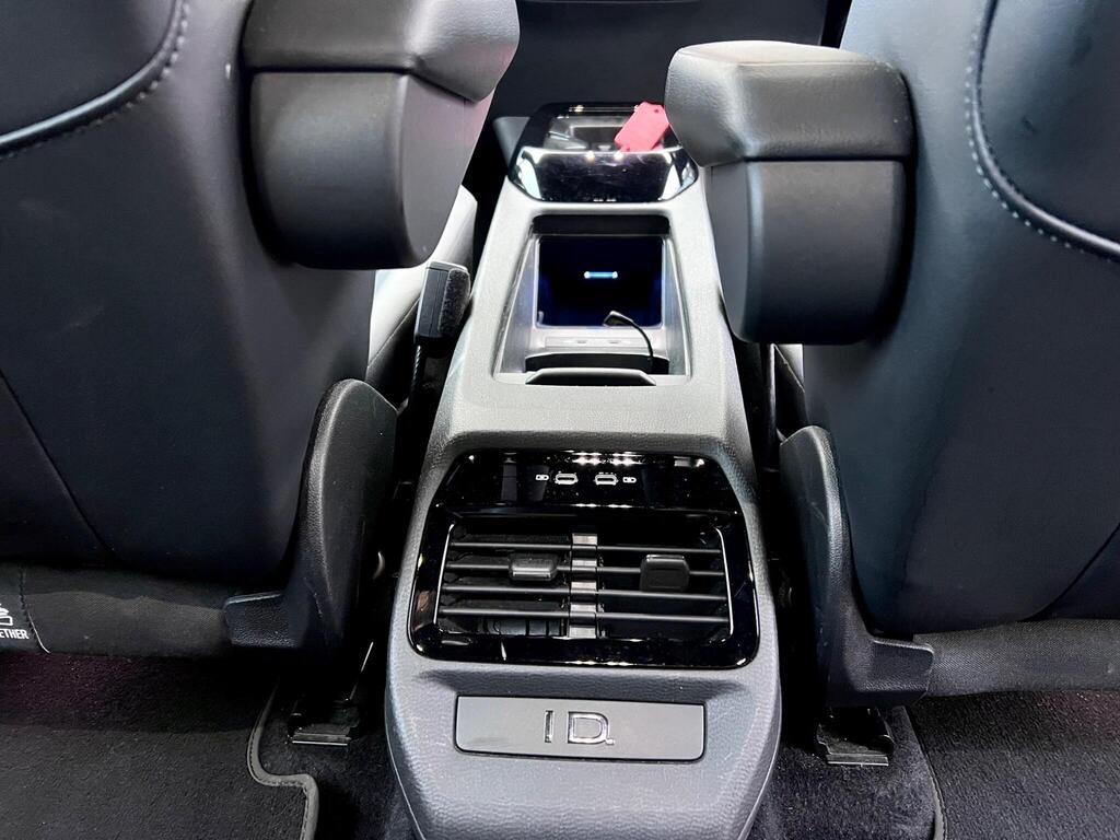 Volkswagen ID.4 Pro Performance 77kWh Life SUV 5dr Electric Auto (204 ps)