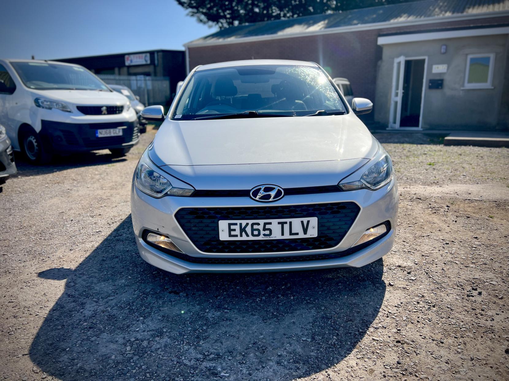Hyundai i20 1.2 Blue Drive S Air Hatchback 5dr Petrol Manual Euro 6 (s/s) (75 ps)
