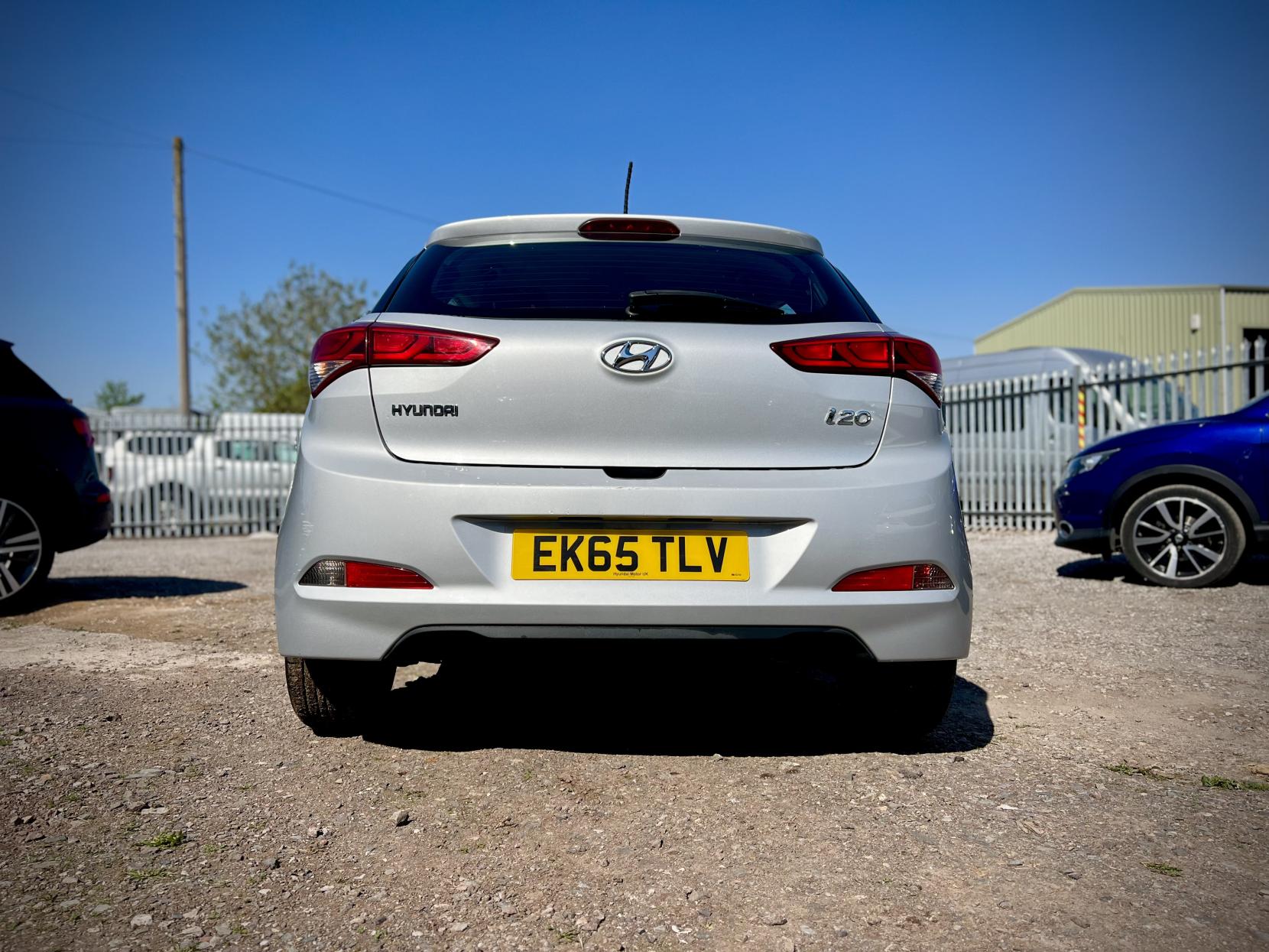Hyundai i20 1.2 Blue Drive S Air Hatchback 5dr Petrol Manual Euro 6 (s/s) (75 ps)