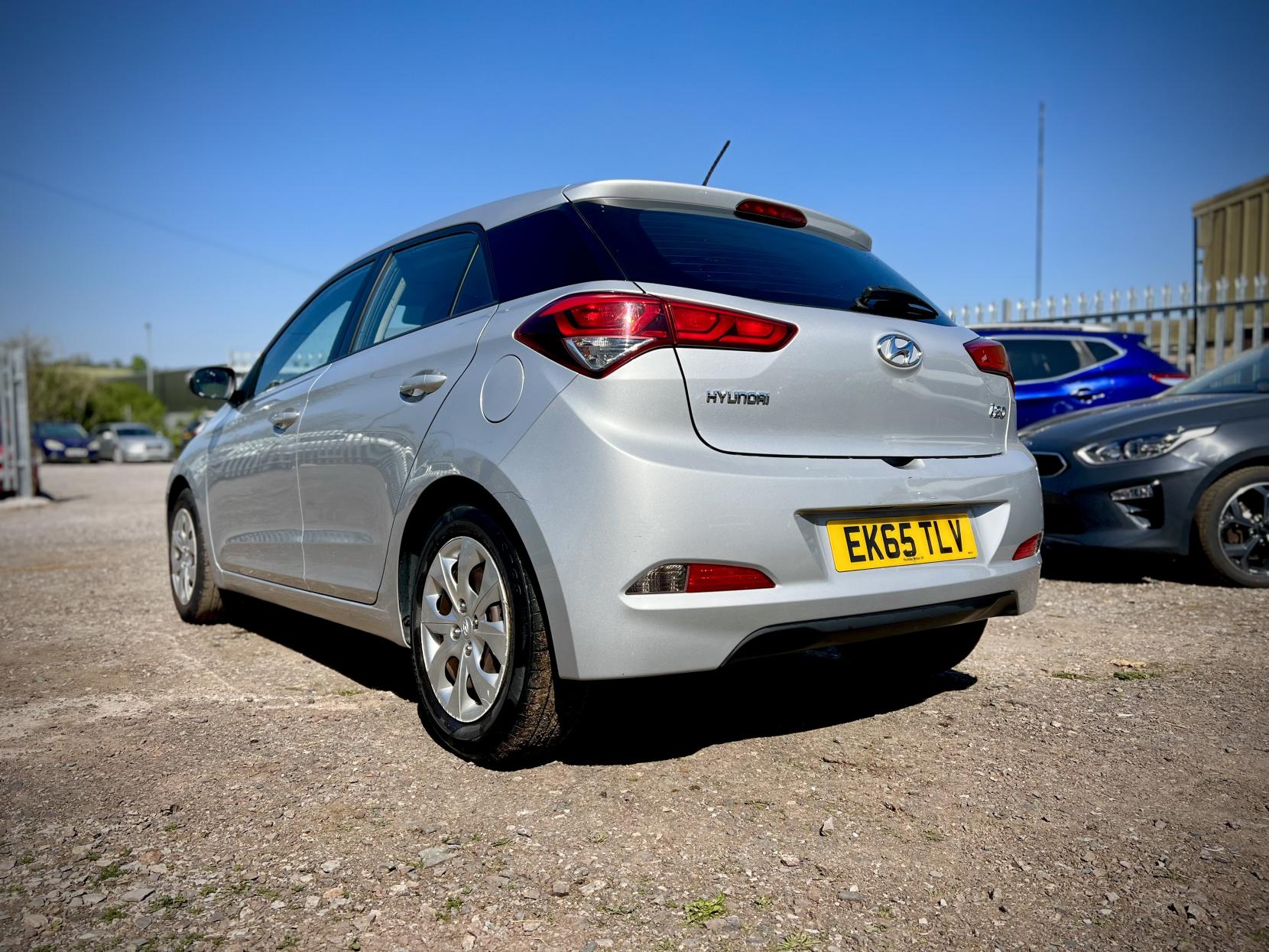 Hyundai i20 1.2 Blue Drive S Air Hatchback 5dr Petrol Manual Euro 6 (s/s) (75 ps)