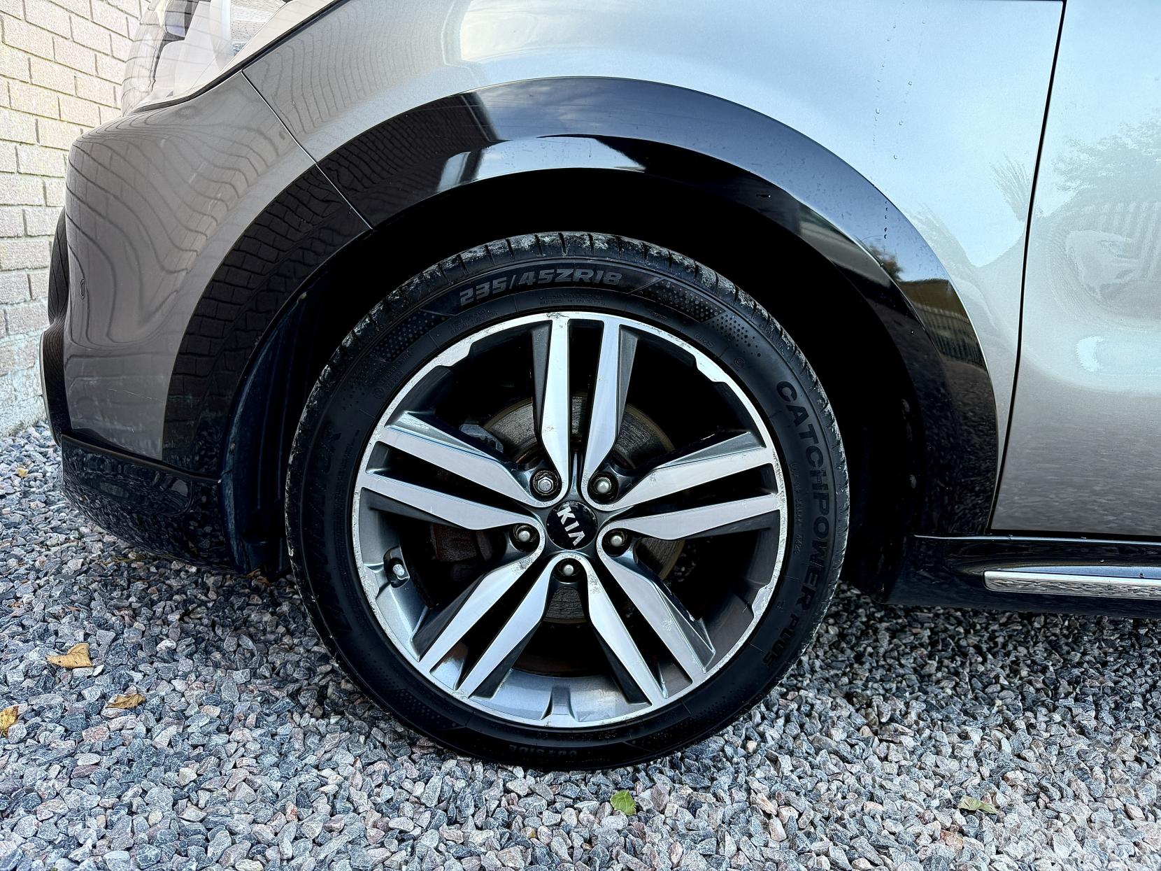 Kia Soul 1.6 CRDi Maxx SUV 5dr Diesel Auto Euro 5 (126 bhp)