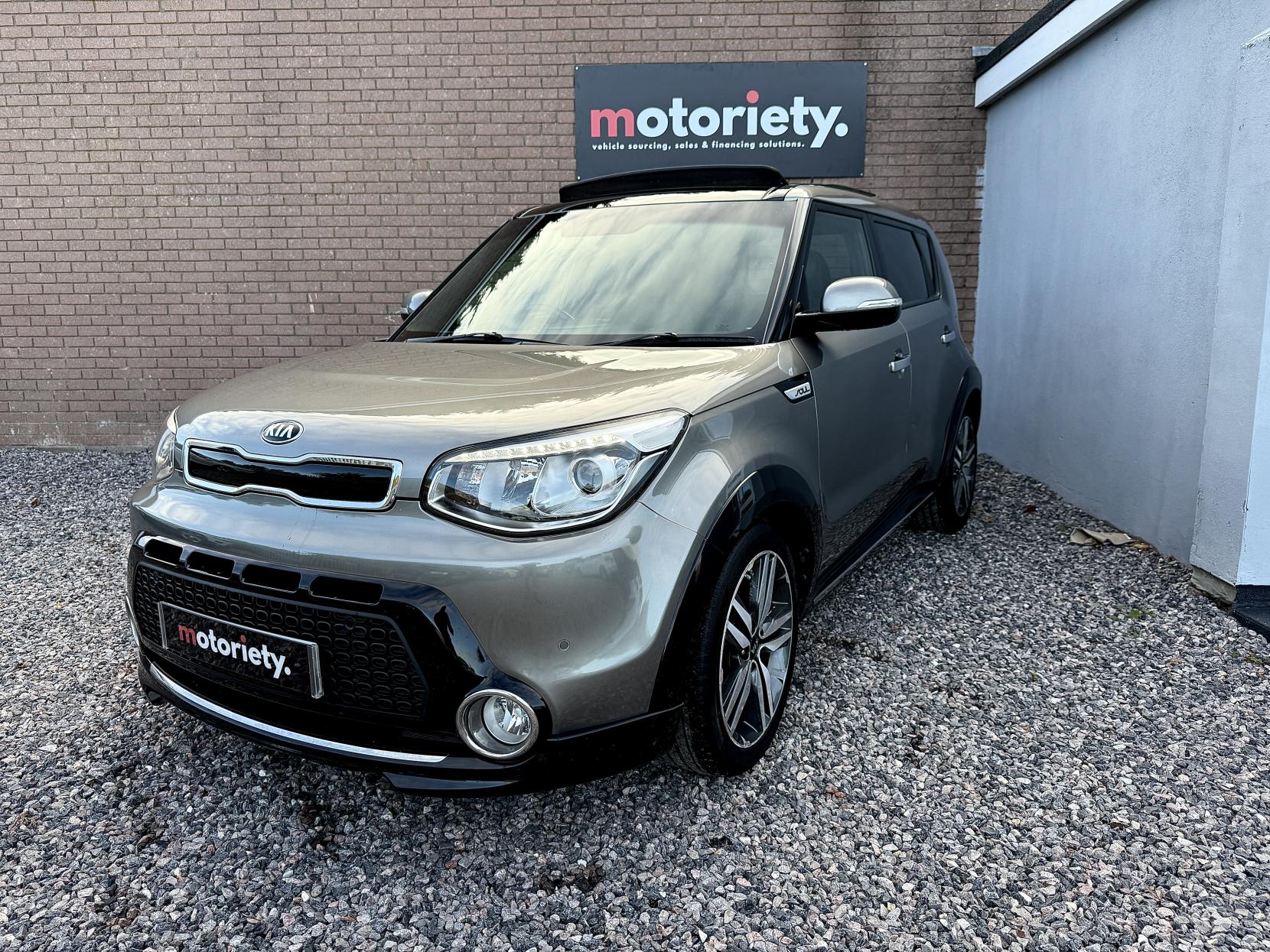 Kia Soul 1.6 CRDi Maxx SUV 5dr Diesel Auto Euro 5 (126 bhp)
