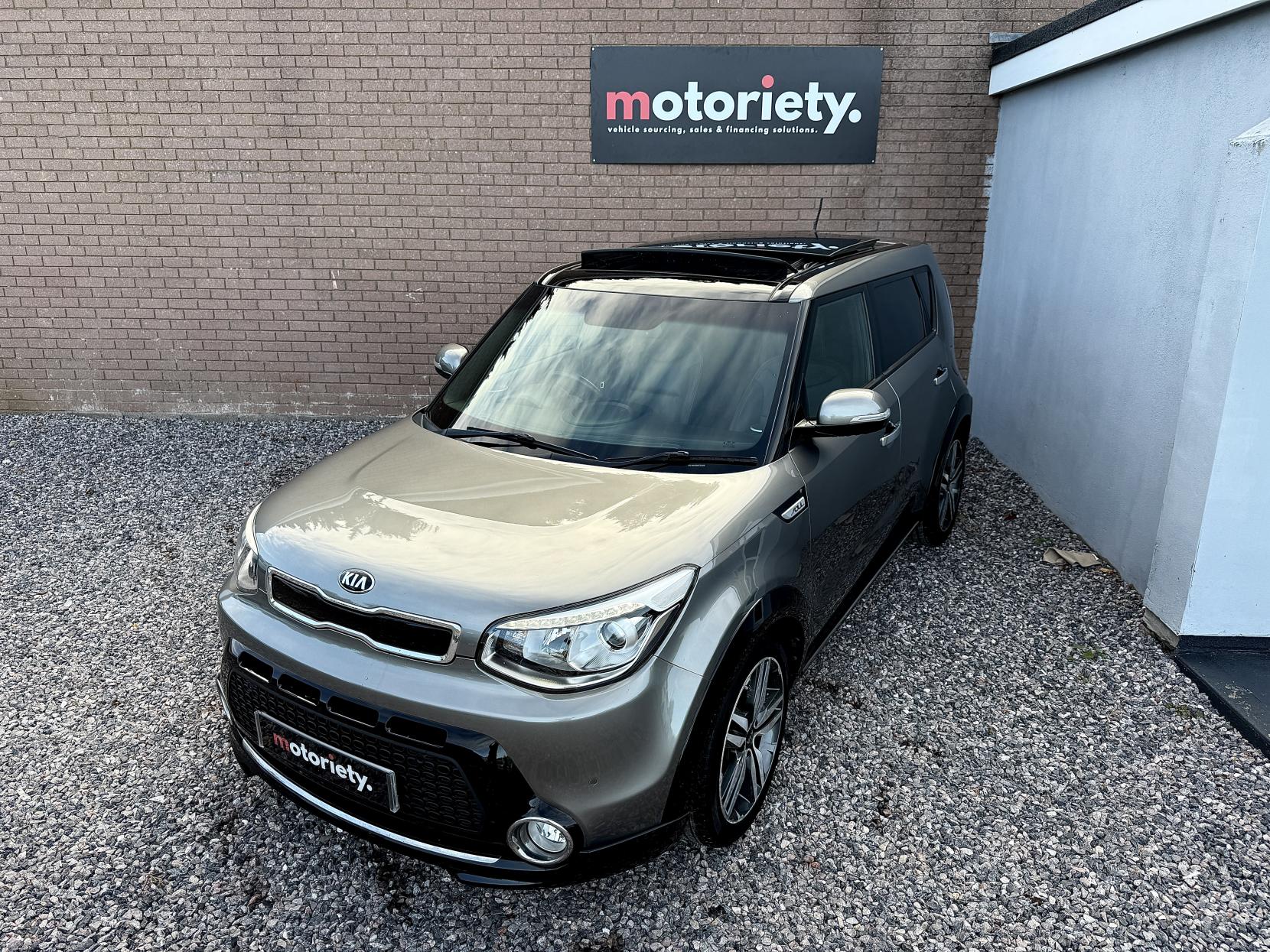 Kia Soul 1.6 CRDi Maxx SUV 5dr Diesel Auto Euro 5 (126 bhp)