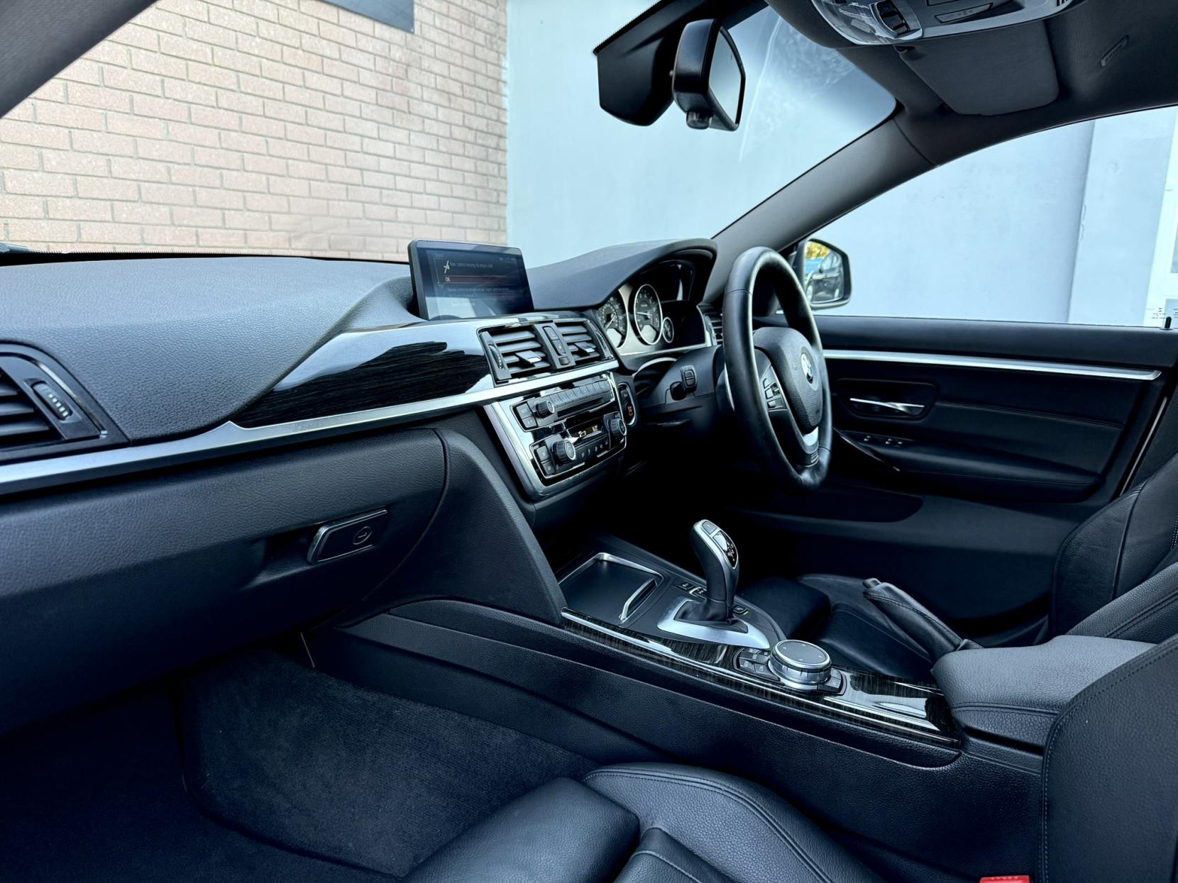 BMW 4 Series Gran Coupe 2.0 420i Luxury Hatchback 5dr Petrol Auto Euro 6 (s/s) (184 ps)