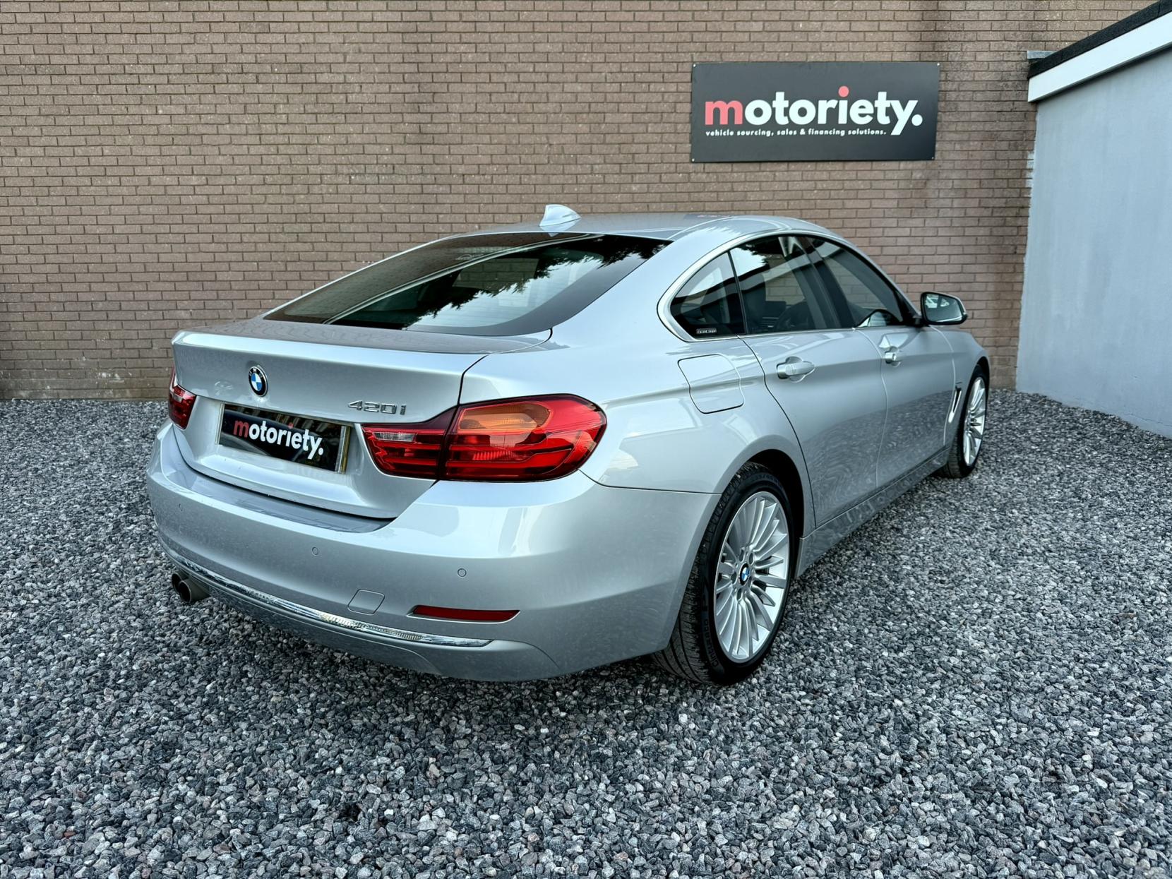 BMW 4 Series Gran Coupe 2.0 420i Luxury Hatchback 5dr Petrol Auto Euro 6 (s/s) (184 ps)