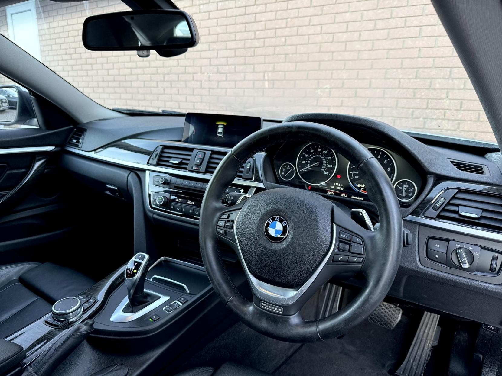 BMW 4 Series Gran Coupe 2.0 420i Luxury Hatchback 5dr Petrol Auto Euro 6 (s/s) (184 ps)