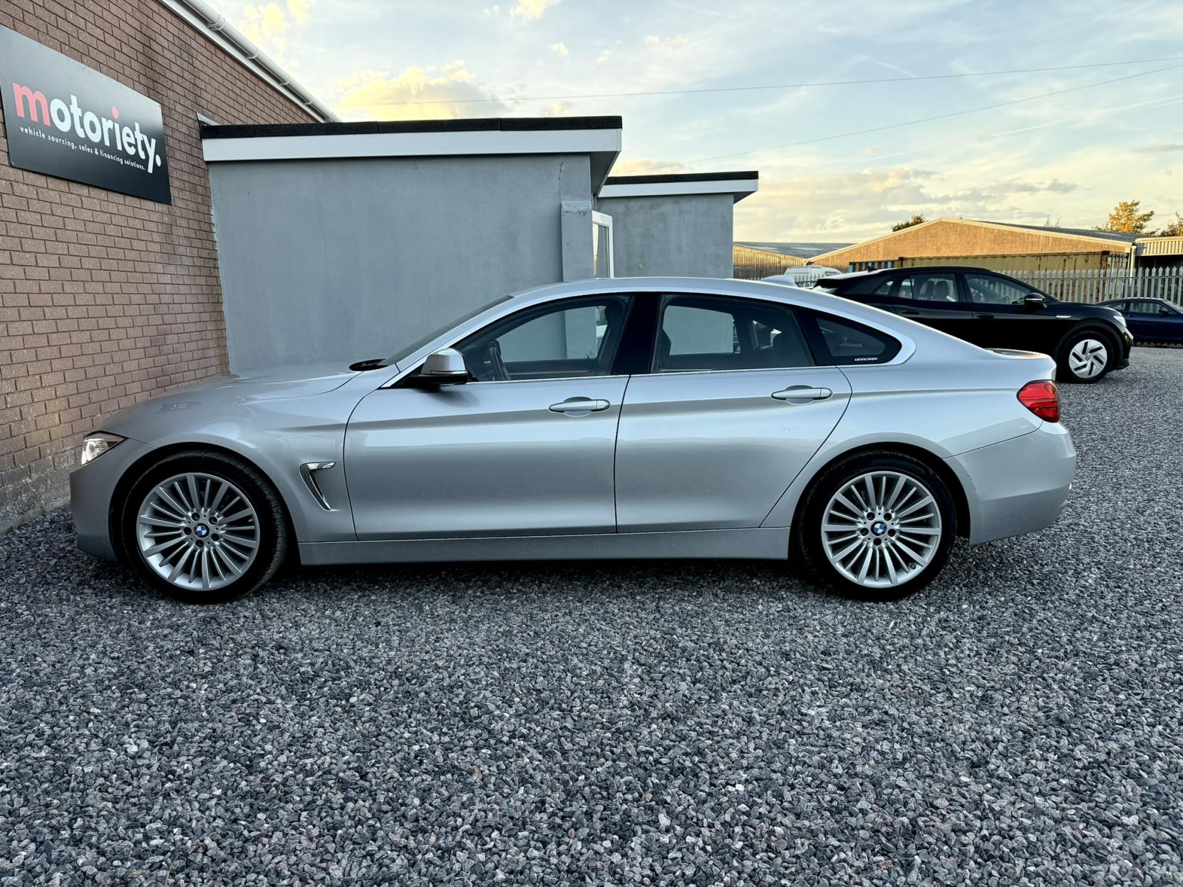 BMW 4 Series Gran Coupe 2.0 420i Luxury Hatchback 5dr Petrol Auto Euro 6 (s/s) (184 ps)