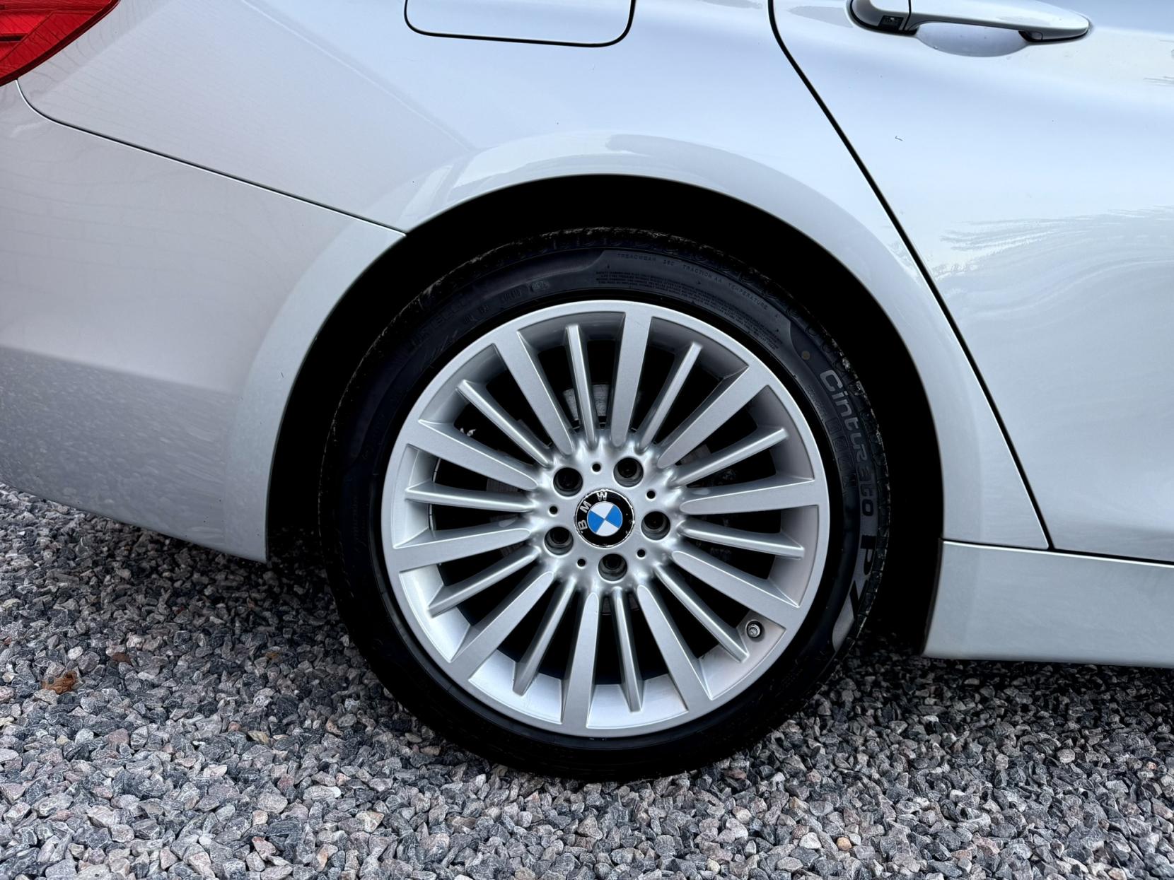 BMW 4 Series Gran Coupe 2.0 420i Luxury Hatchback 5dr Petrol Auto Euro 6 (s/s) (184 ps)