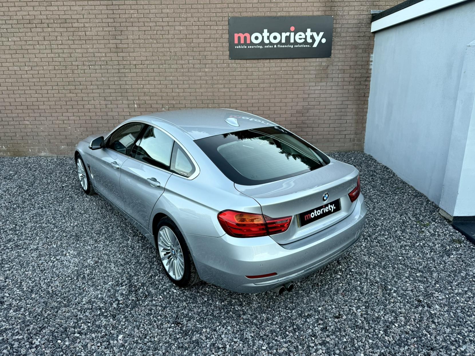 BMW 4 Series Gran Coupe 2.0 420i Luxury Hatchback 5dr Petrol Auto Euro 6 (s/s) (184 ps)