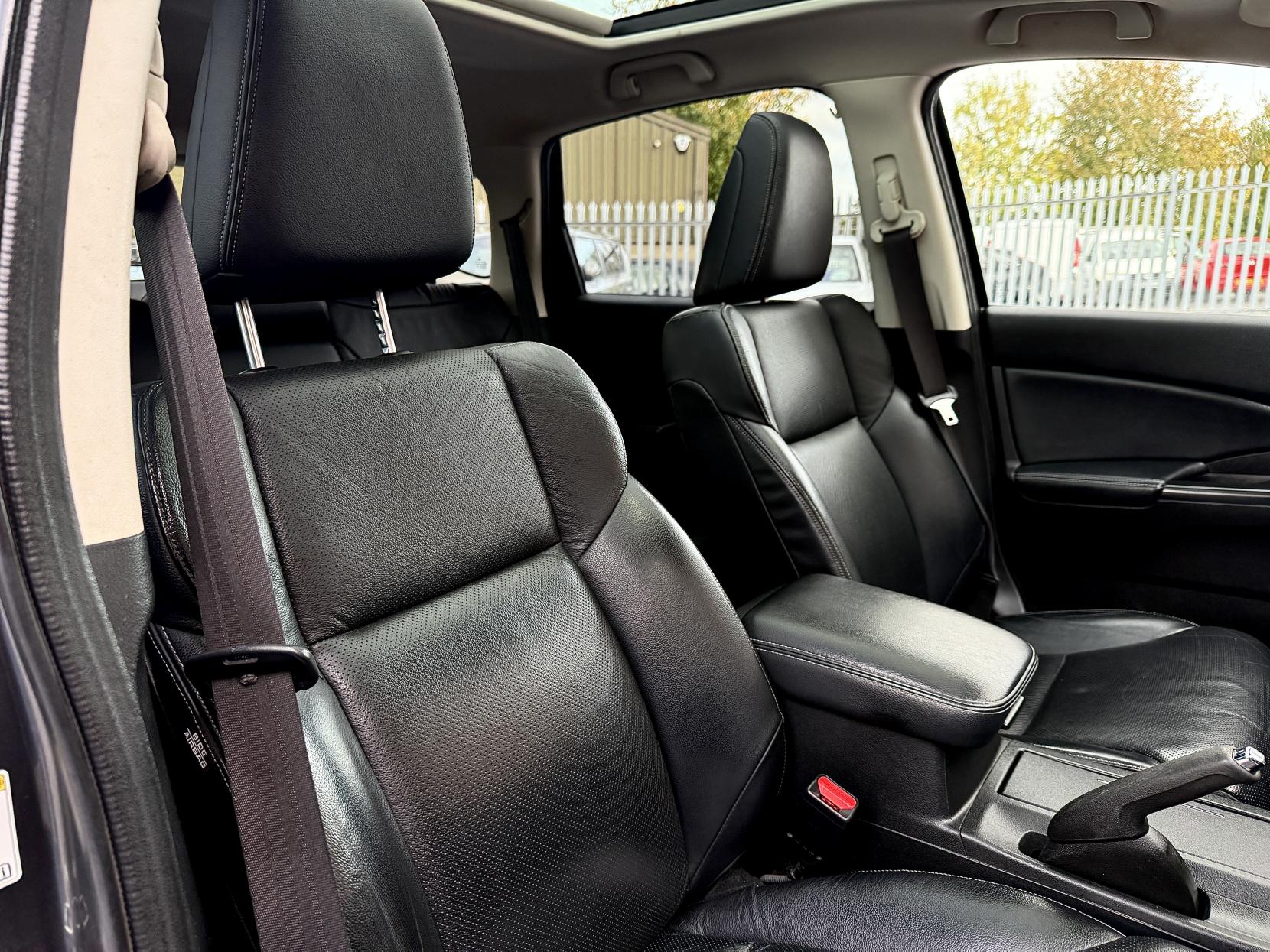 Honda CR-V 2.0 i-VTEC EX SUV 5dr Petrol Auto 4WD Euro 5 (155 ps)