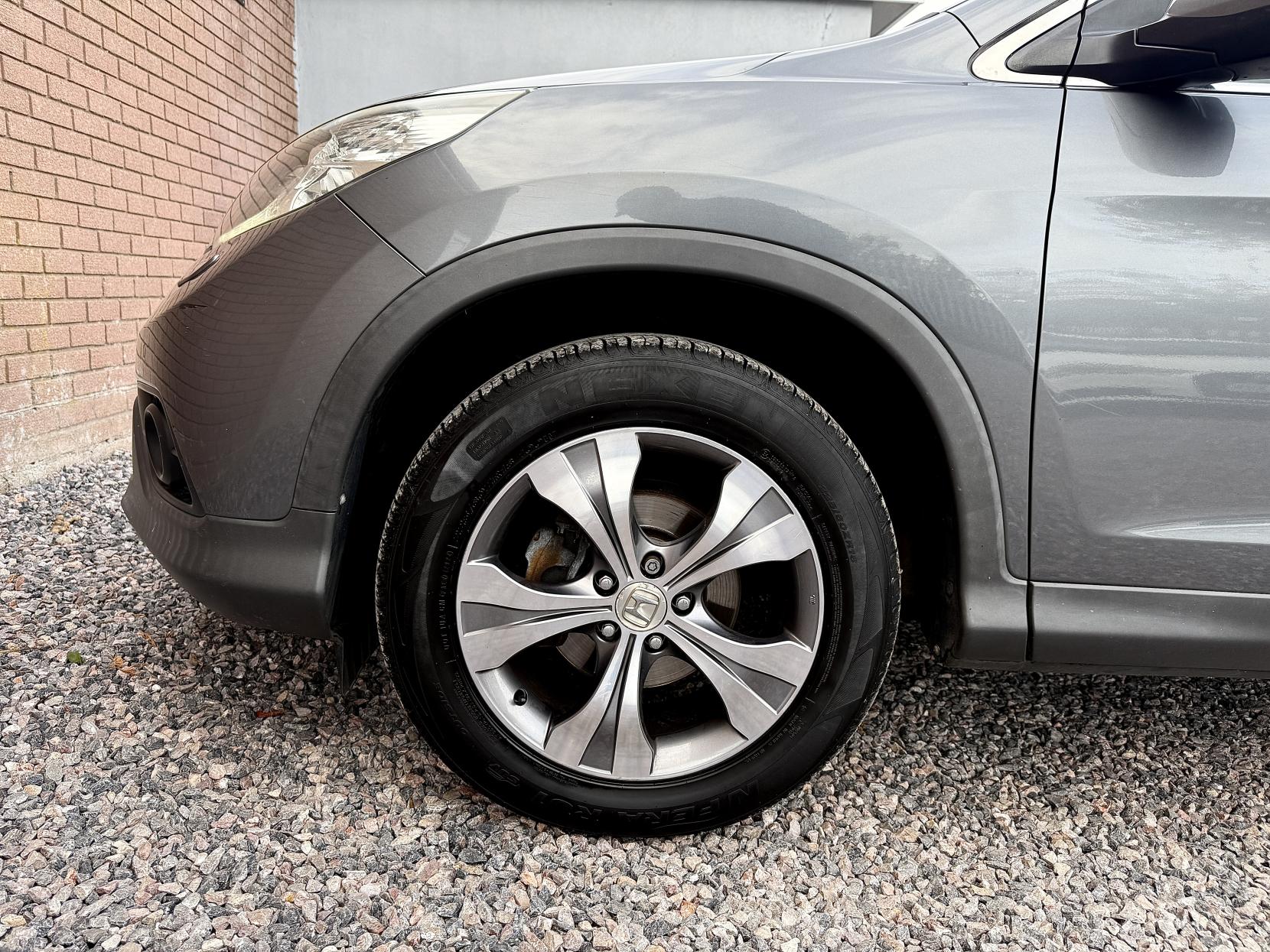 Honda CR-V 2.0 i-VTEC EX SUV 5dr Petrol Auto 4WD Euro 5 (155 ps)