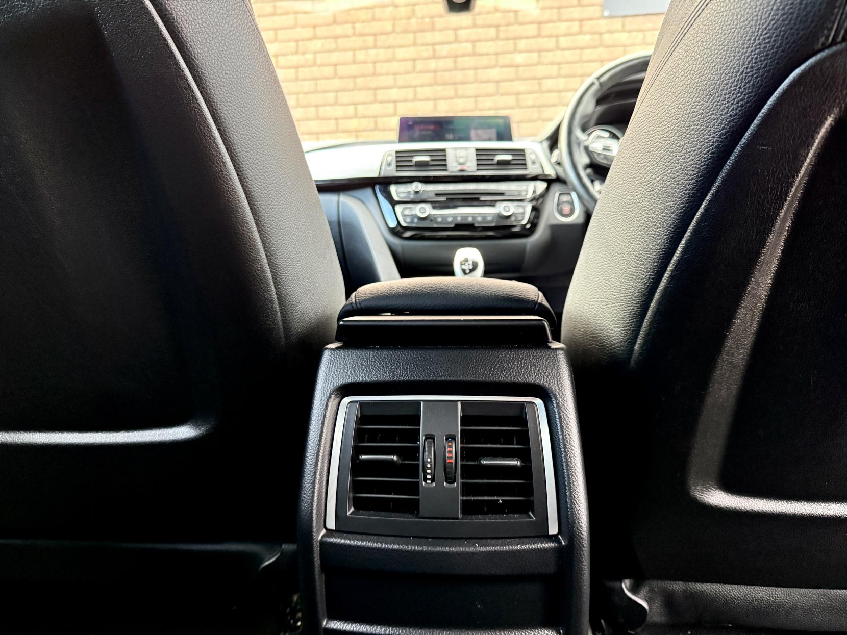 BMW 4 Series Gran Coupe 2.0 420d M Sport Hatchback 5dr Diesel Auto xDrive Euro 6 (s/s) (190 ps)