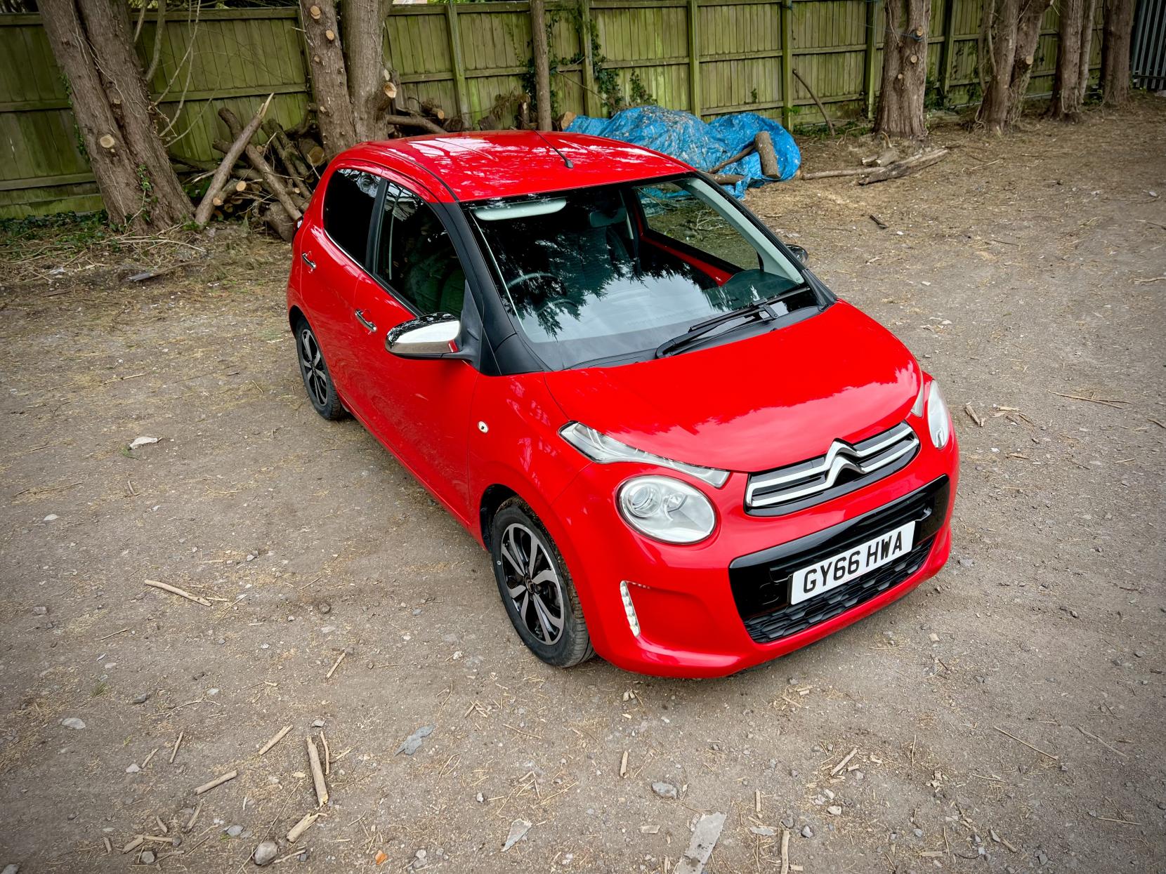 Citroen C1 1.2 PureTech Flair Hatchback 5dr Petrol Manual Euro 6 (82 ps)