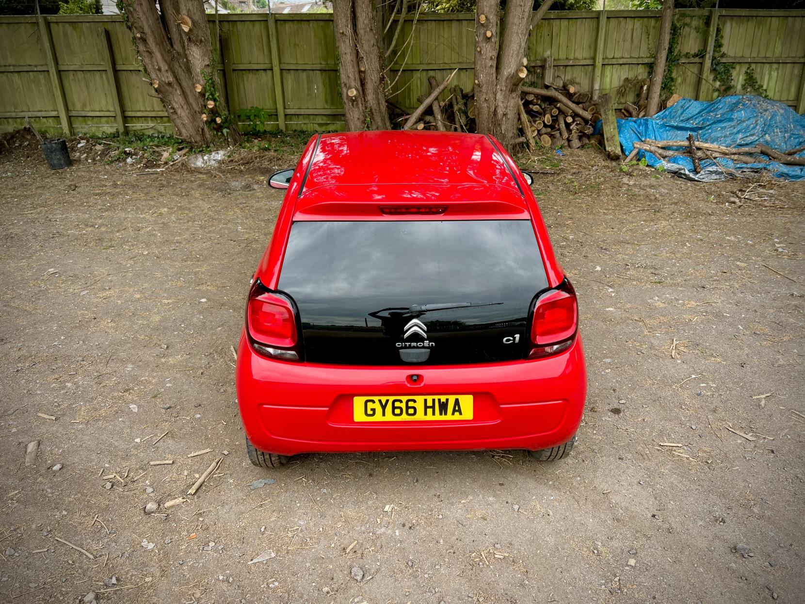Citroen C1 1.2 PureTech Flair Hatchback 5dr Petrol Manual Euro 6 (82 ps)