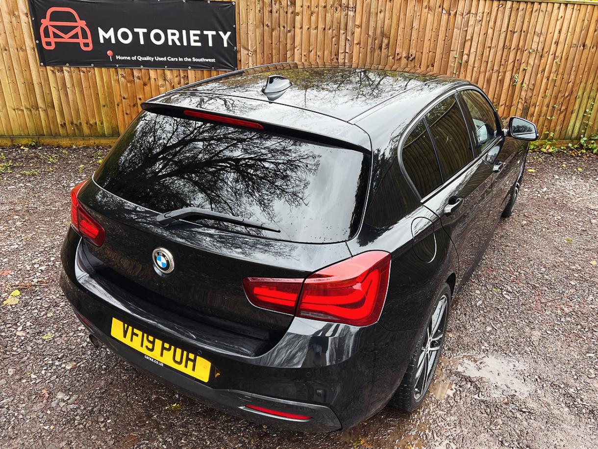 BMW 1 Series 1.5 118i GPF M Sport Shadow Edition Hatchback 5dr Petrol Auto Euro 6 (s/s) (136 ps)