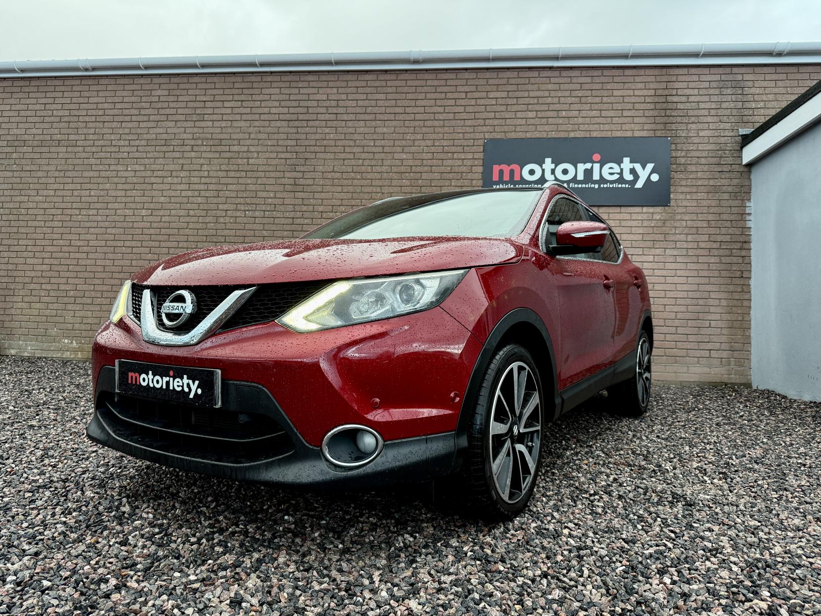 Nissan Qashqai 1.2 DIG-T Tekna SUV 5dr Petrol Manual 2WD Euro 5 (s/s) (115 ps)