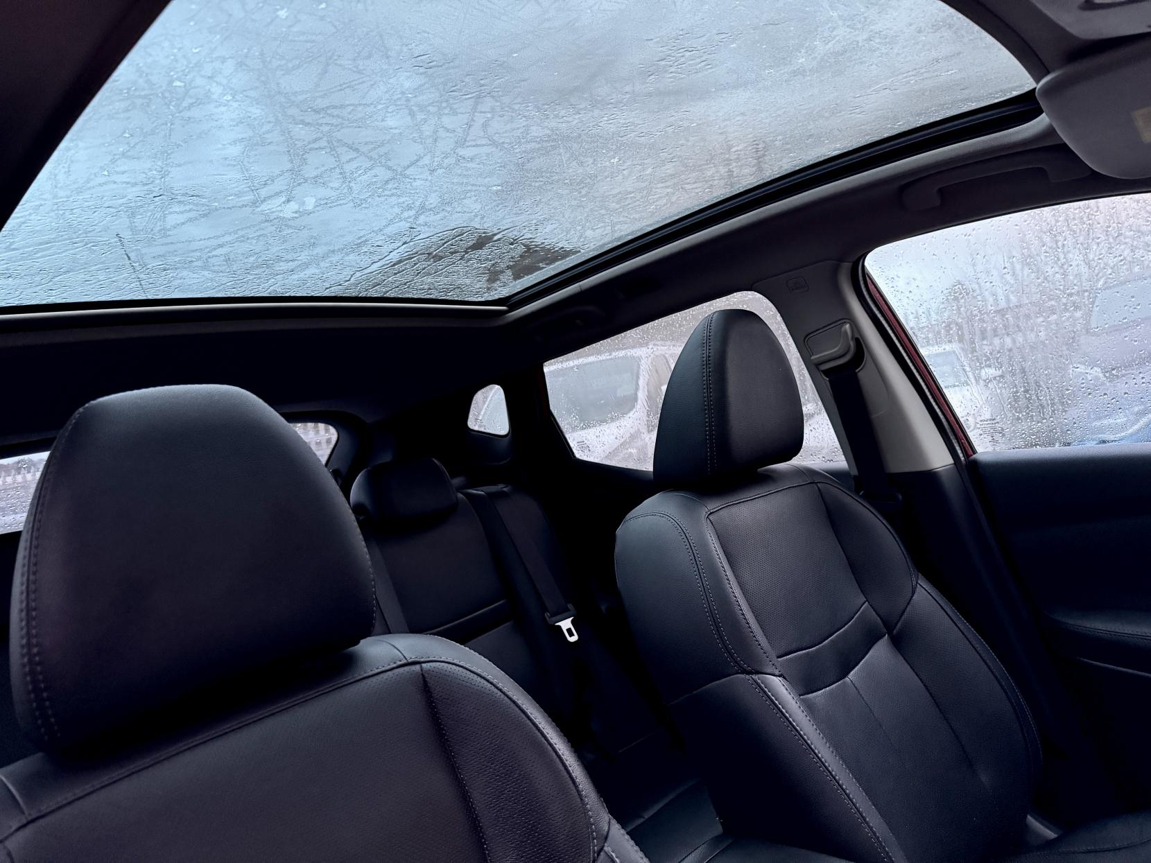 Nissan Qashqai 1.2 DIG-T Tekna SUV 5dr Petrol Manual 2WD Euro 5 (s/s) (115 ps)