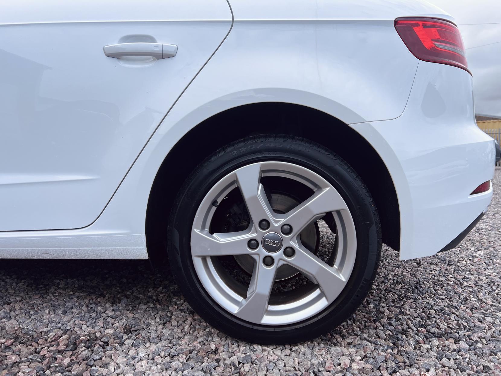 Audi A3 1.0 TFSI 30 Sport Sportback 5dr Petrol Manual Euro 6 (s/s) (116 ps)