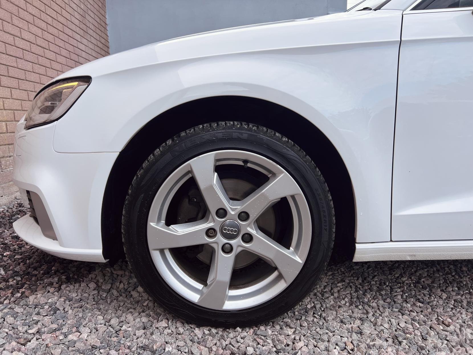 Audi A3 1.0 TFSI 30 Sport Sportback 5dr Petrol Manual Euro 6 (s/s) (116 ps)