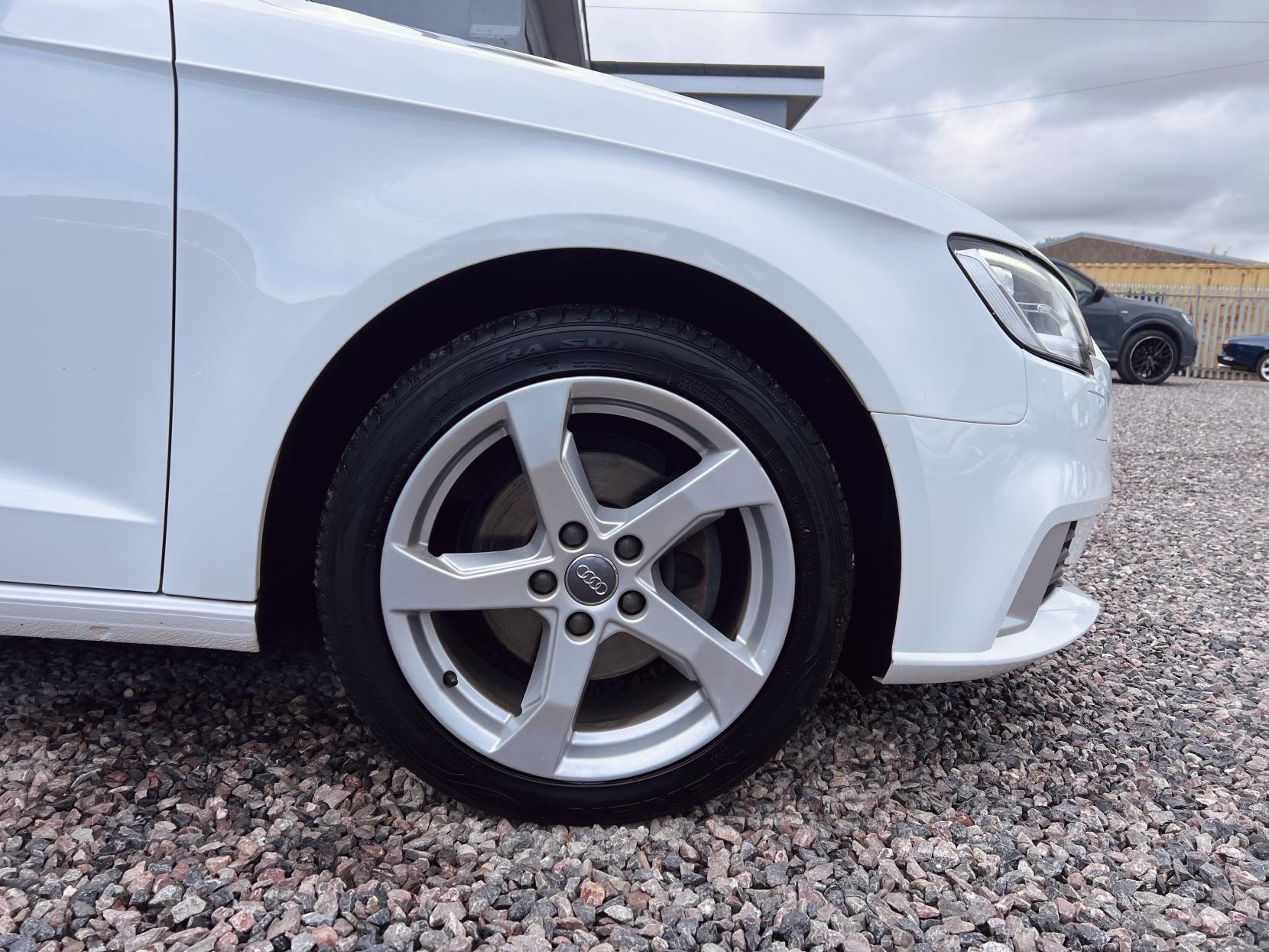 Audi A3 1.0 TFSI 30 Sport Sportback 5dr Petrol Manual Euro 6 (s/s) (116 ps)