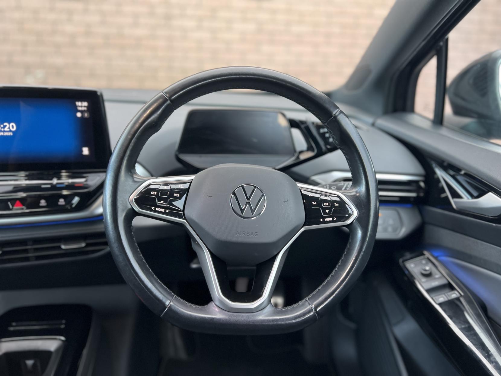 Volkswagen ID.4 Pro Performance 77kWh Life SUV 5dr Electric Auto (204 ps)