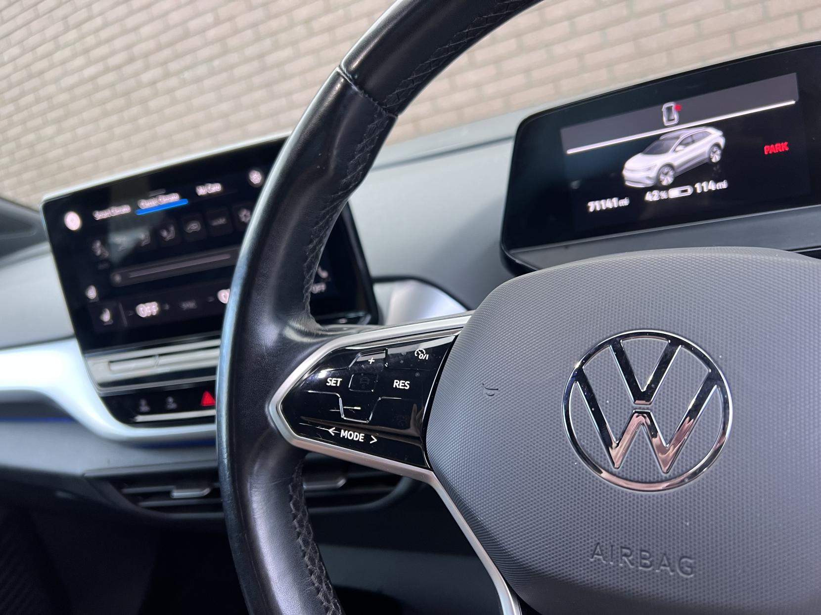 Volkswagen ID.4 Pro Performance 77kWh Life SUV 5dr Electric Auto (204 ps)