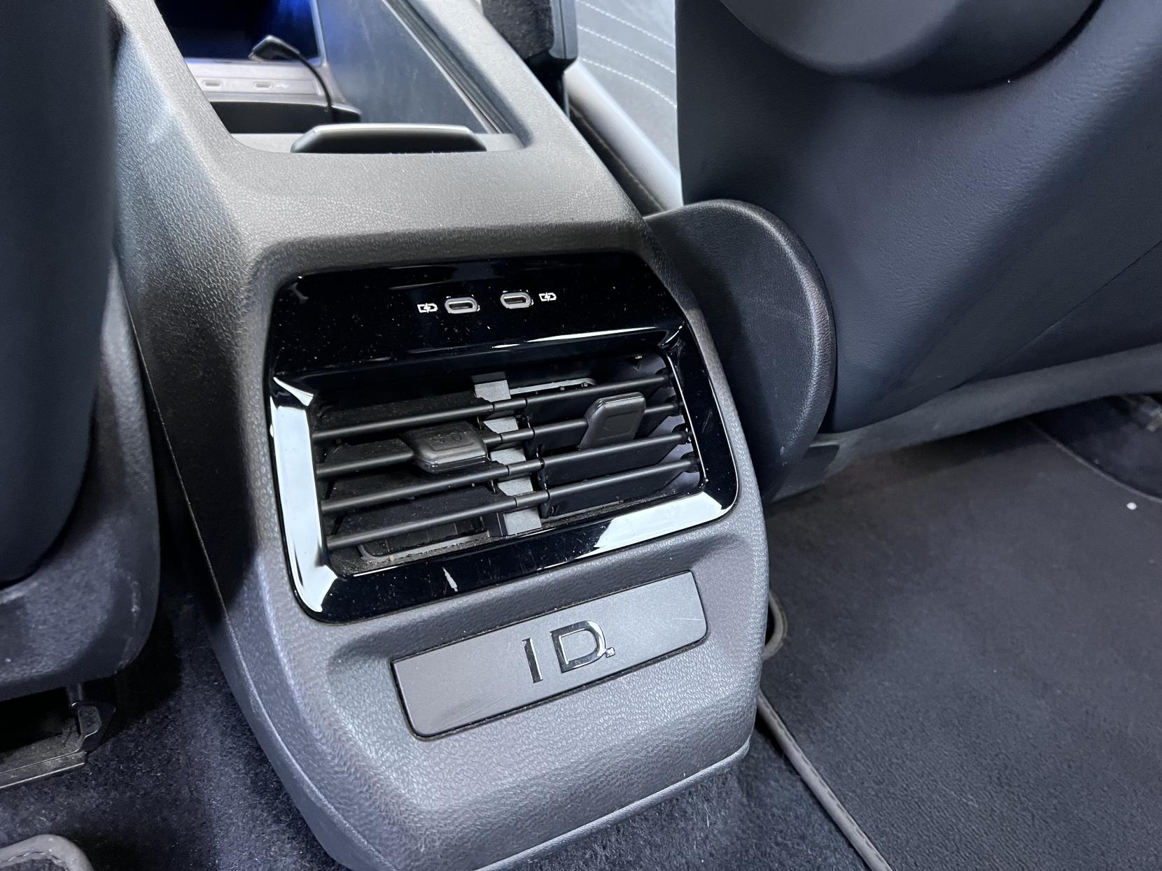 Volkswagen ID.4 Pro Performance 77kWh Life SUV 5dr Electric Auto (204 ps)