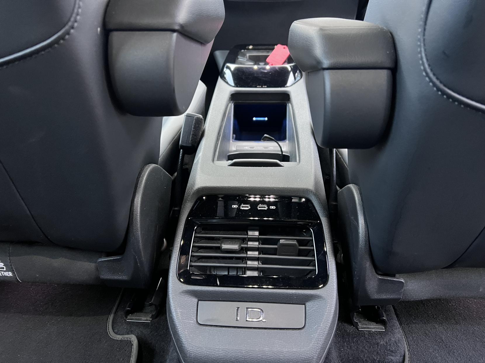 Volkswagen ID.4 Pro Performance 77kWh Life SUV 5dr Electric Auto (204 ps)