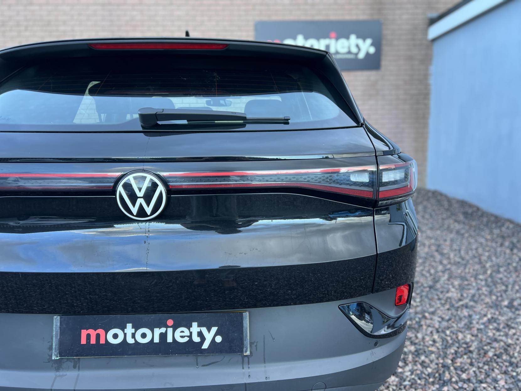 Volkswagen ID.4 Pro Performance 77kWh Life SUV 5dr Electric Auto (204 ps)