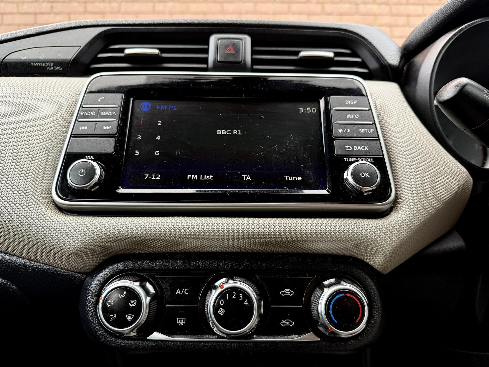 Nissan Micra 0.9 IG-T Acenta Hatchback 5dr Petrol Manual Euro 6 (s/s) (90 ps)