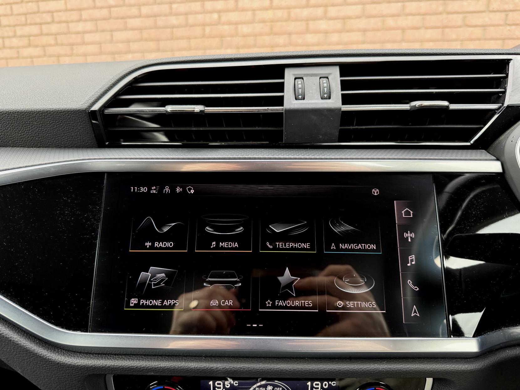 Audi Q3 2.0 TDI 35 Sport SUV 5dr Diesel S Tronic Euro 6 (s/s) (150 ps)