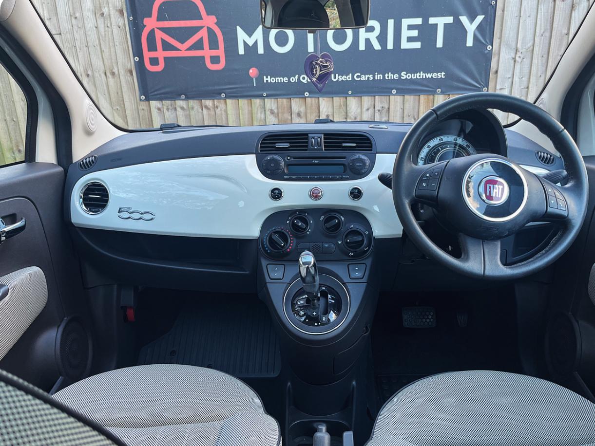 Fiat 500 1.2 Lounge Hatchback 3dr Petrol Dualogic Euro 4 (69 bhp)