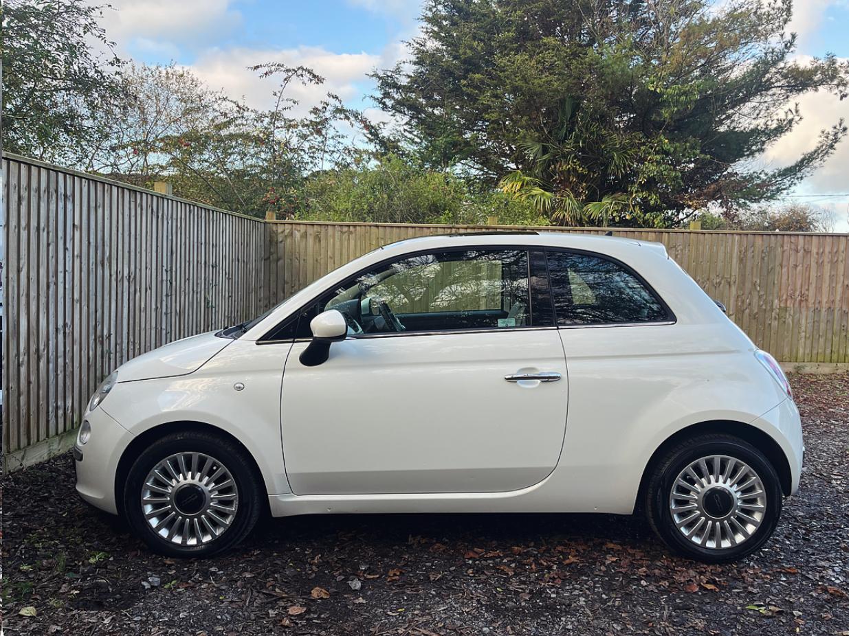 Fiat 500 1.2 Lounge Hatchback 3dr Petrol Dualogic Euro 4 (69 bhp)