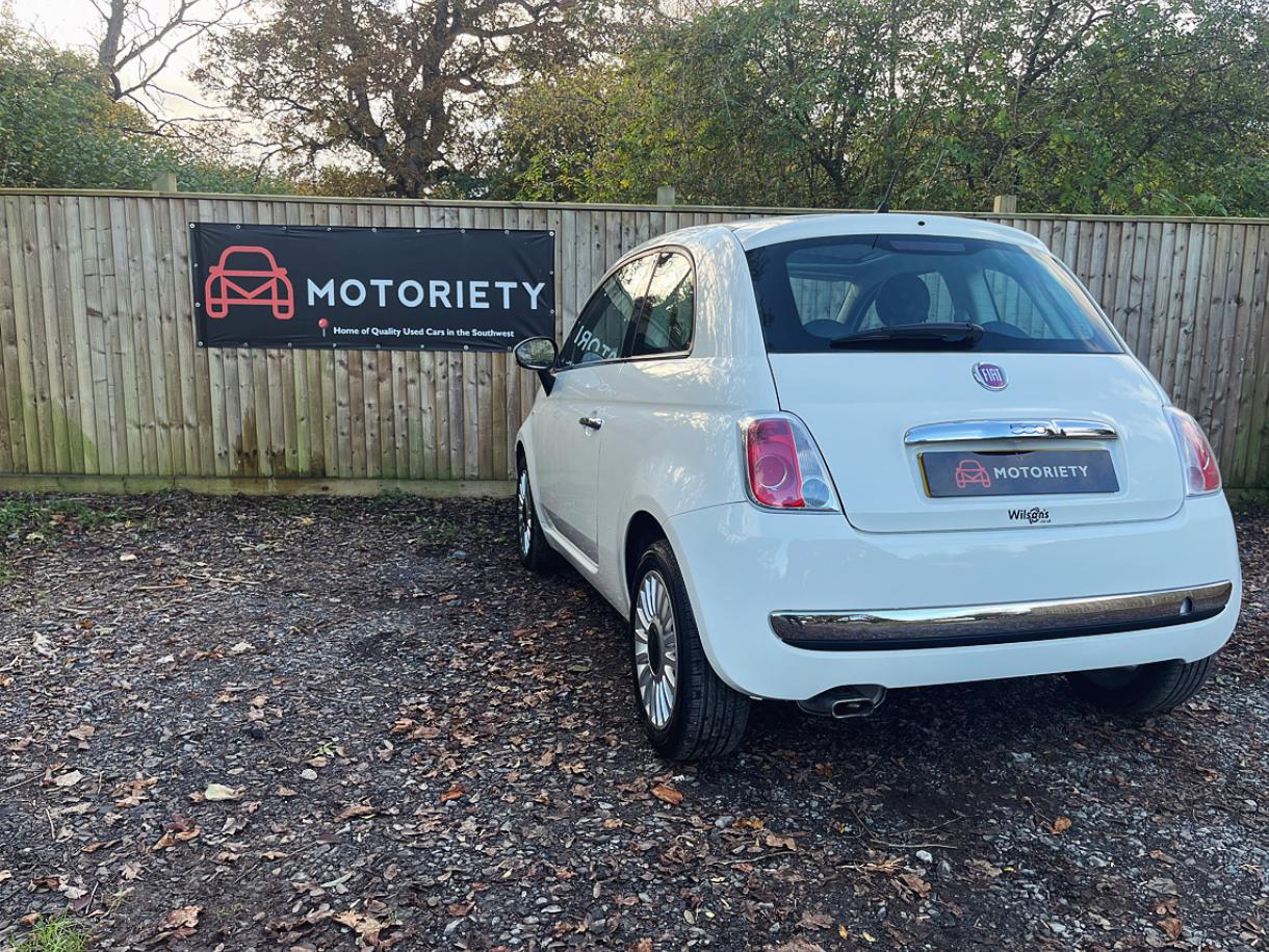 Fiat 500 1.2 Lounge Hatchback 3dr Petrol Dualogic Euro 4 (69 bhp)