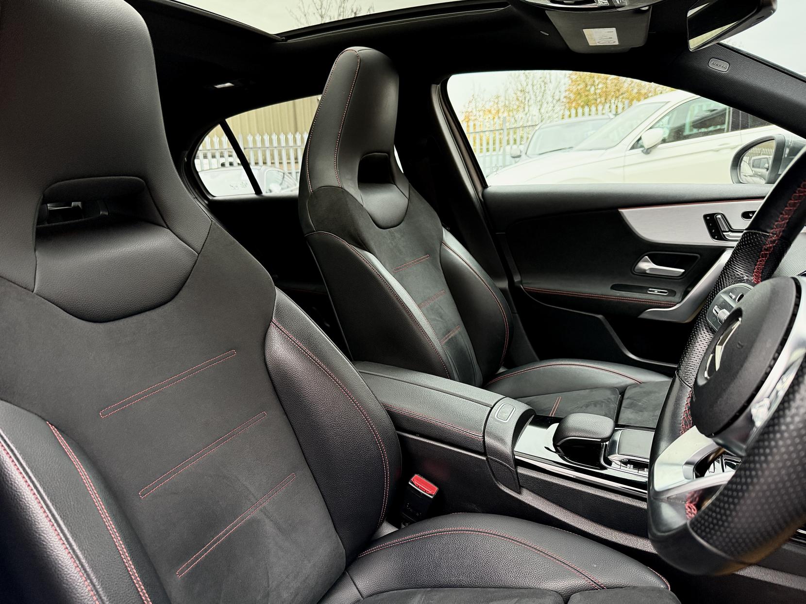 Mercedes-Benz A Class 1.5 A180d AMG Line (Premium Plus) Hatchback 5dr Diesel 7G-DCT Euro 6 (s/s) (116 ps)