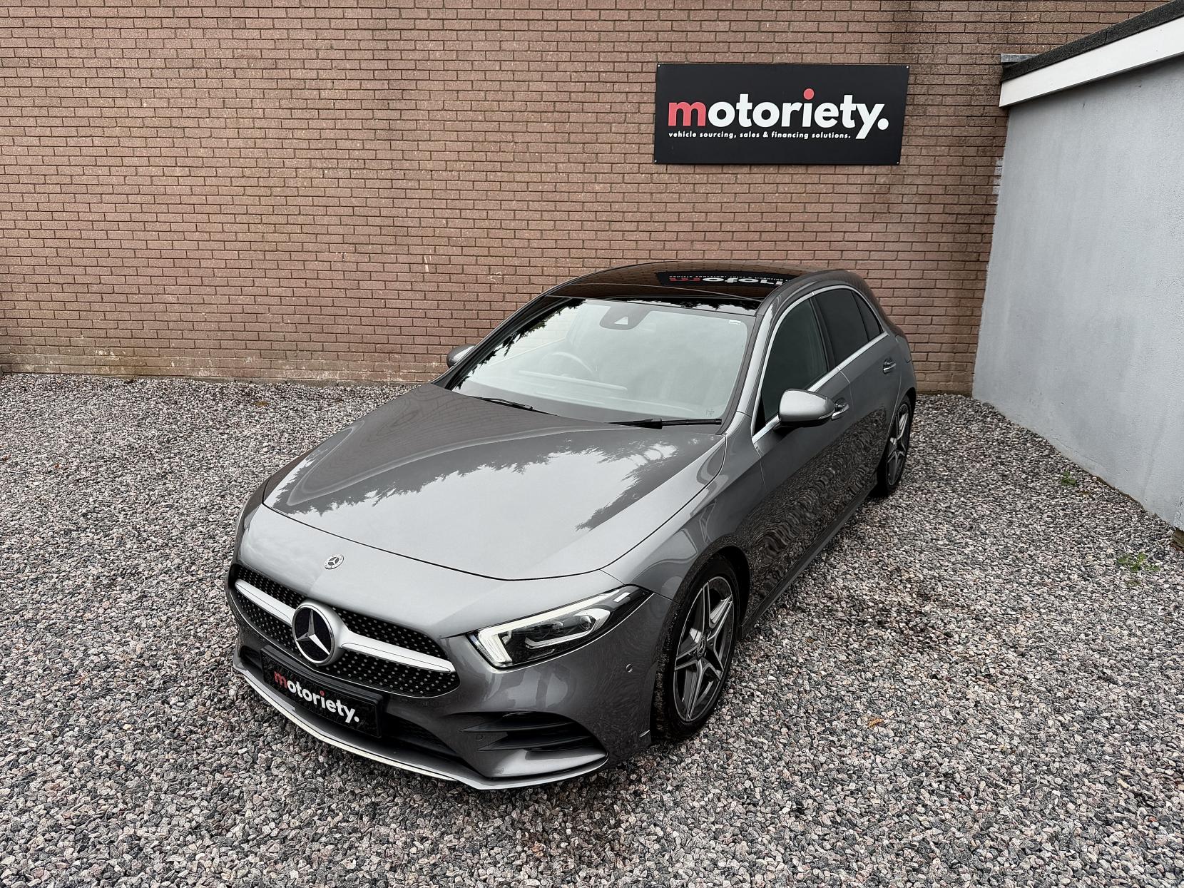 Mercedes-Benz A Class 1.5 A180d AMG Line (Premium Plus) Hatchback 5dr Diesel 7G-DCT Euro 6 (s/s) (116 ps)