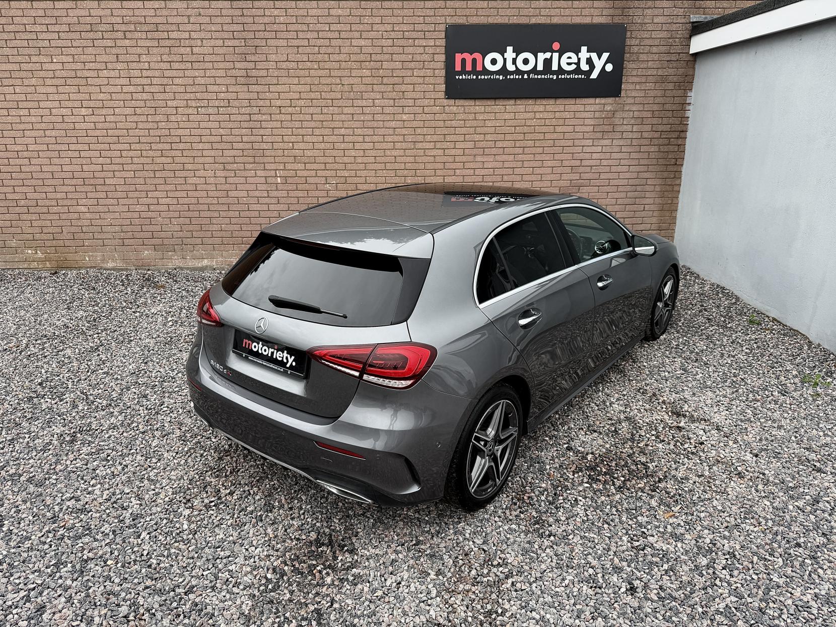 Mercedes-Benz A Class 1.5 A180d AMG Line (Premium Plus) Hatchback 5dr Diesel 7G-DCT Euro 6 (s/s) (116 ps)