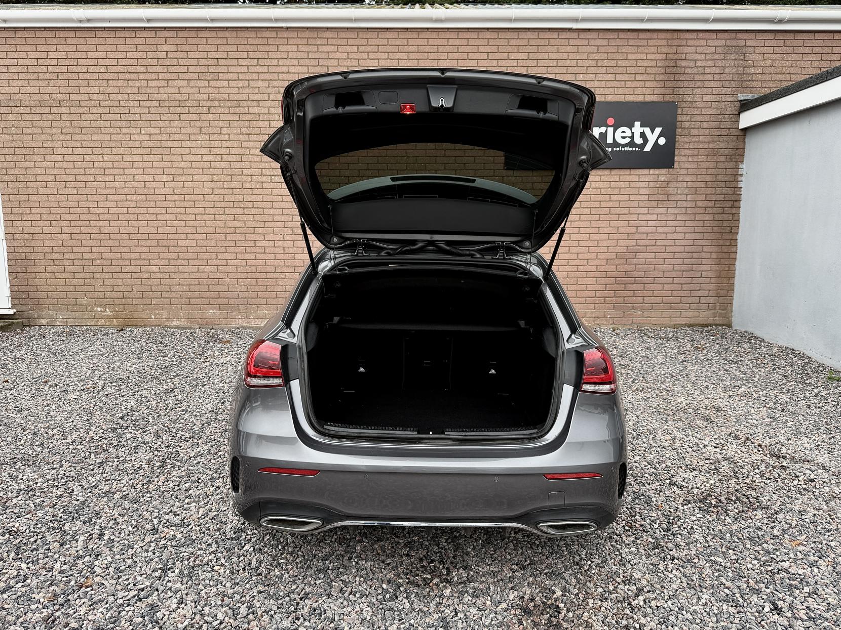 Mercedes-Benz A Class 1.5 A180d AMG Line (Premium Plus) Hatchback 5dr Diesel 7G-DCT Euro 6 (s/s) (116 ps)