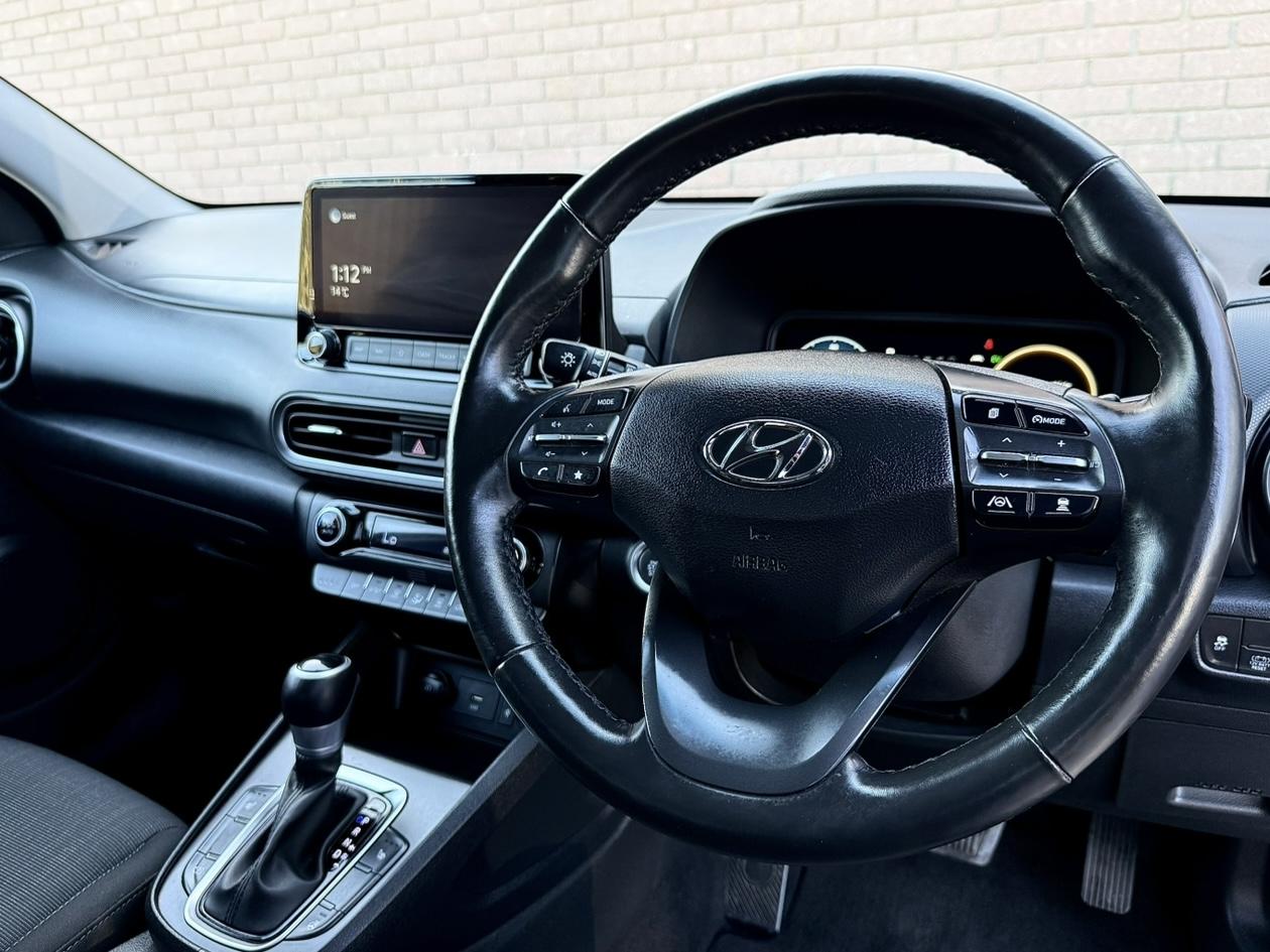 Hyundai KONA 1.6 h-GDi Premium SUV 5dr Petrol Hybrid DCT Euro 6 (s/s) (141 ps)