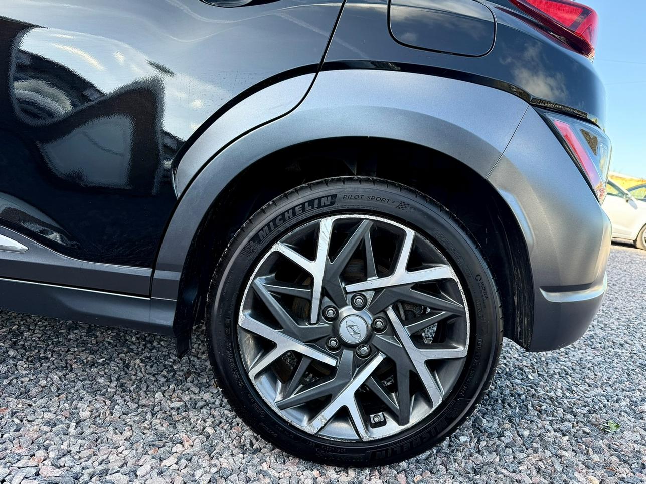 Hyundai KONA 1.6 h-GDi Premium SUV 5dr Petrol Hybrid DCT Euro 6 (s/s) (141 ps)